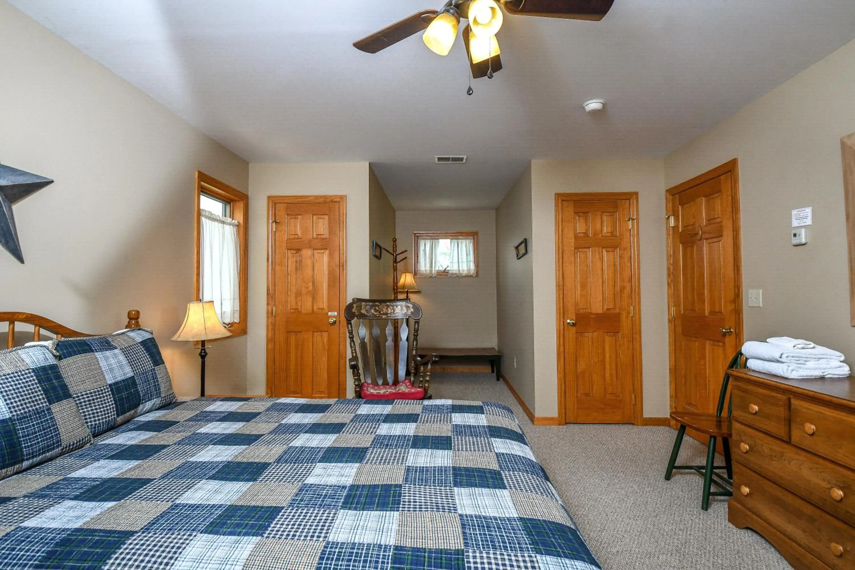 Property building, Bed in Lake House