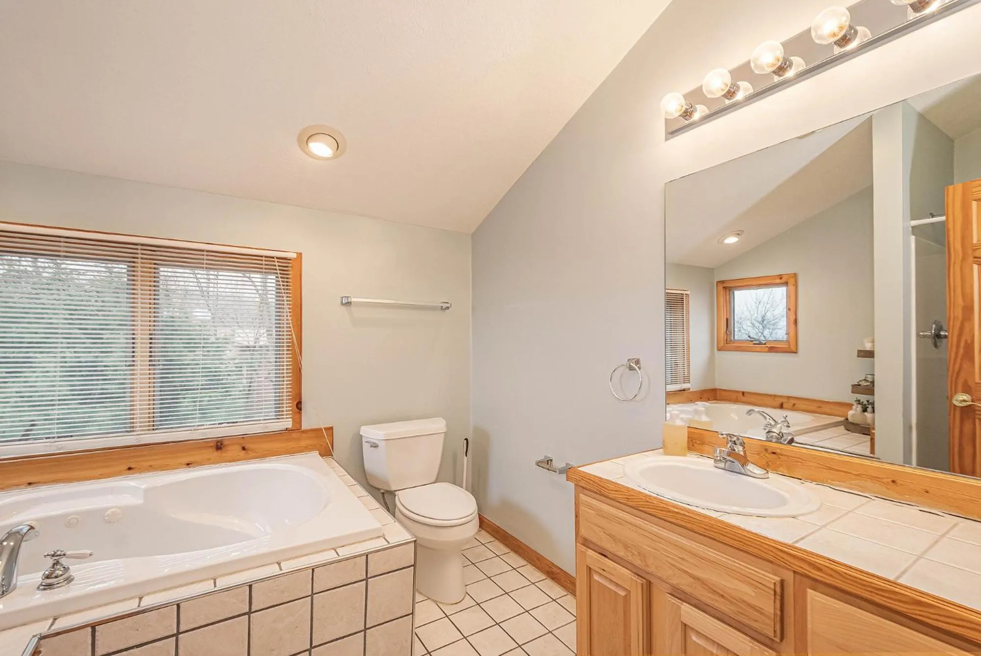 Property building in The Quarterdeck