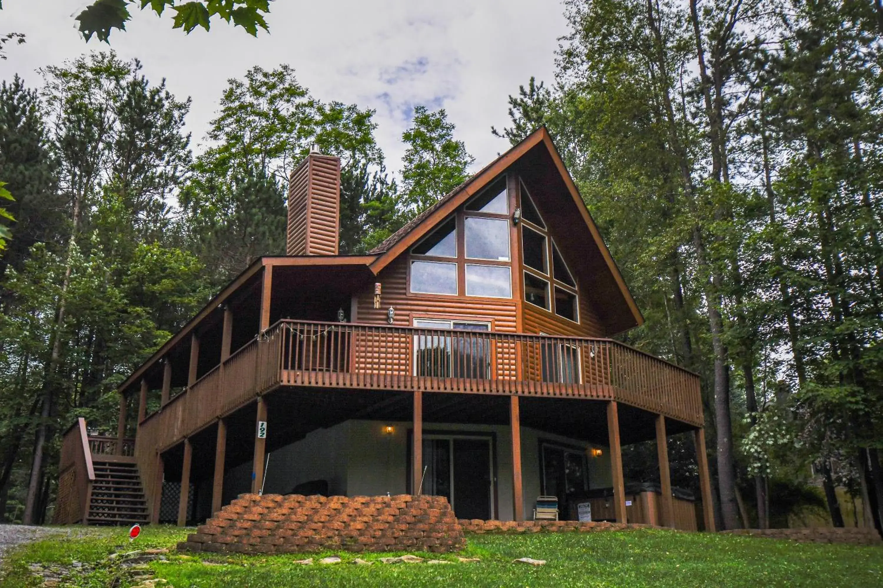 Howling Wolf Den Howling Wolf Den