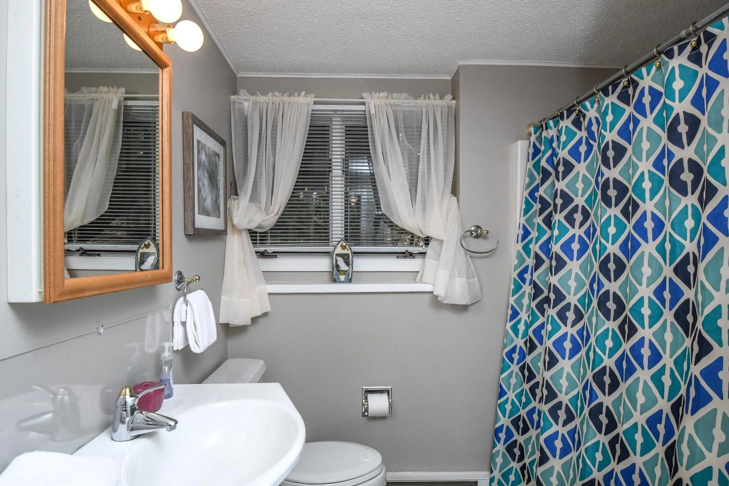 Property building in Donnas Choice