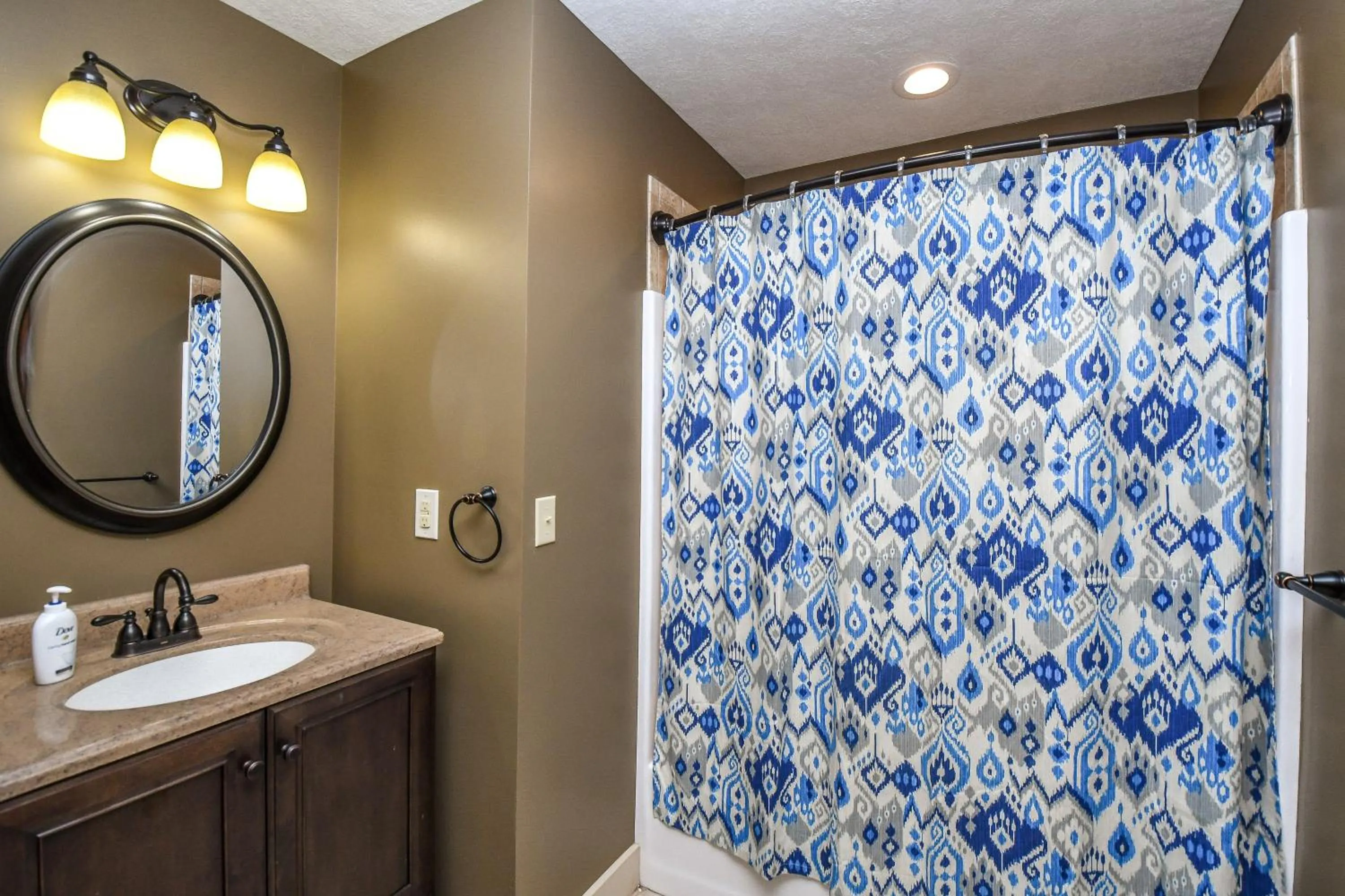 Property building in Valhalla on Mystic Creek