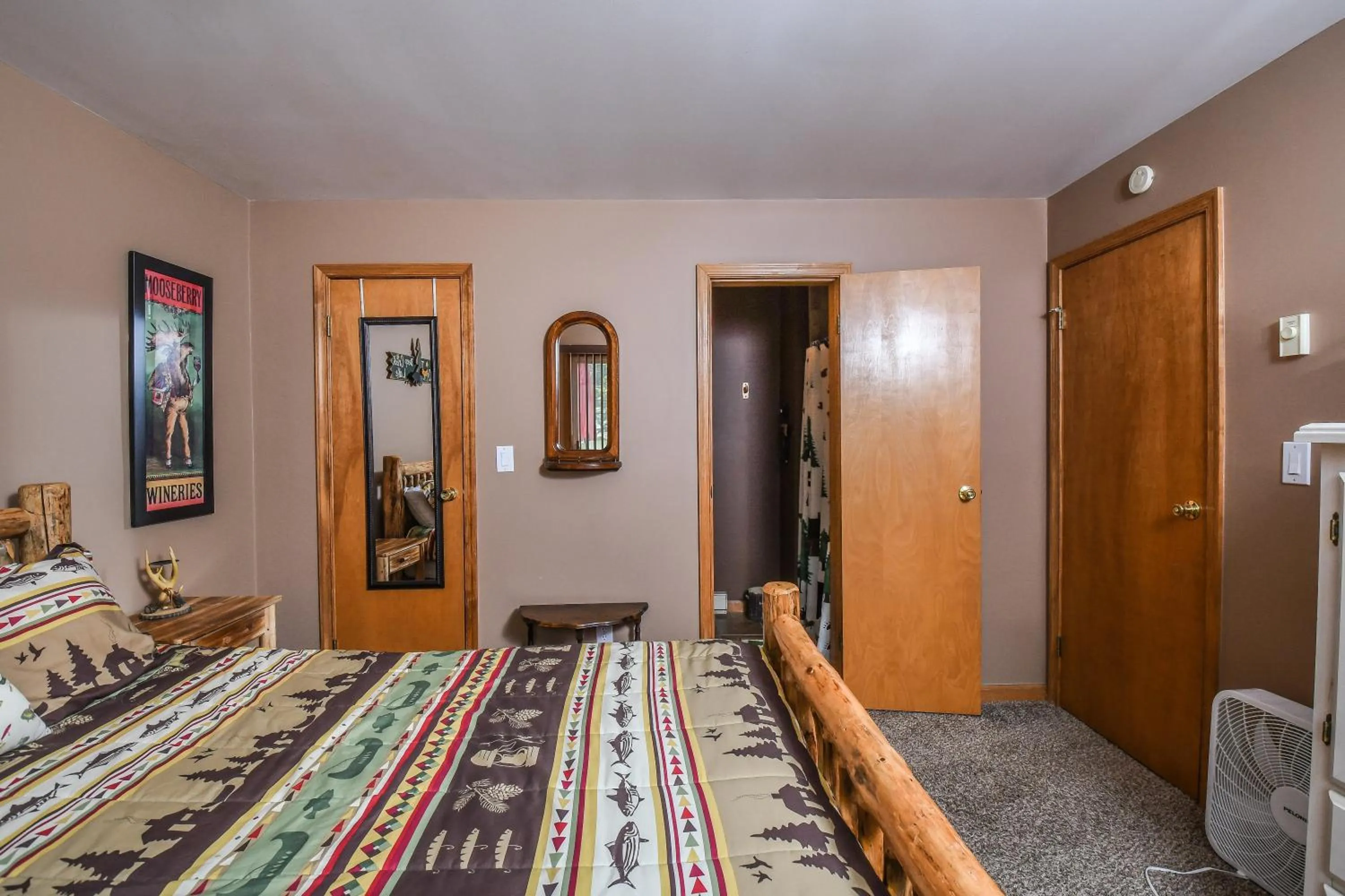 Property building, Bed in Happy Landing