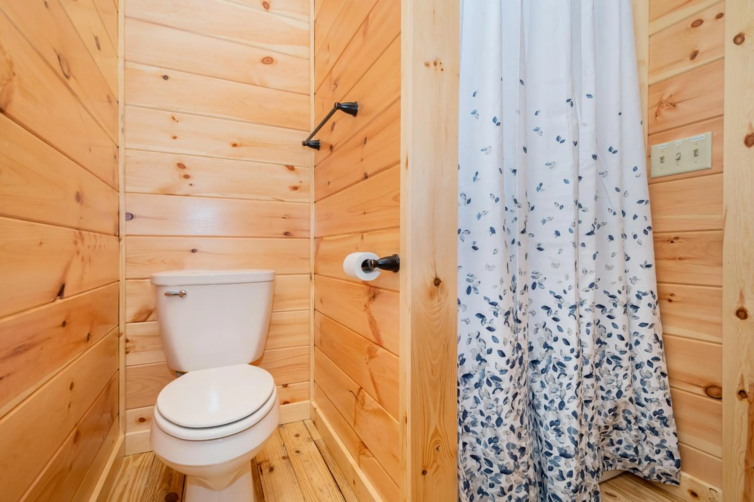 Property building in Wander Inn