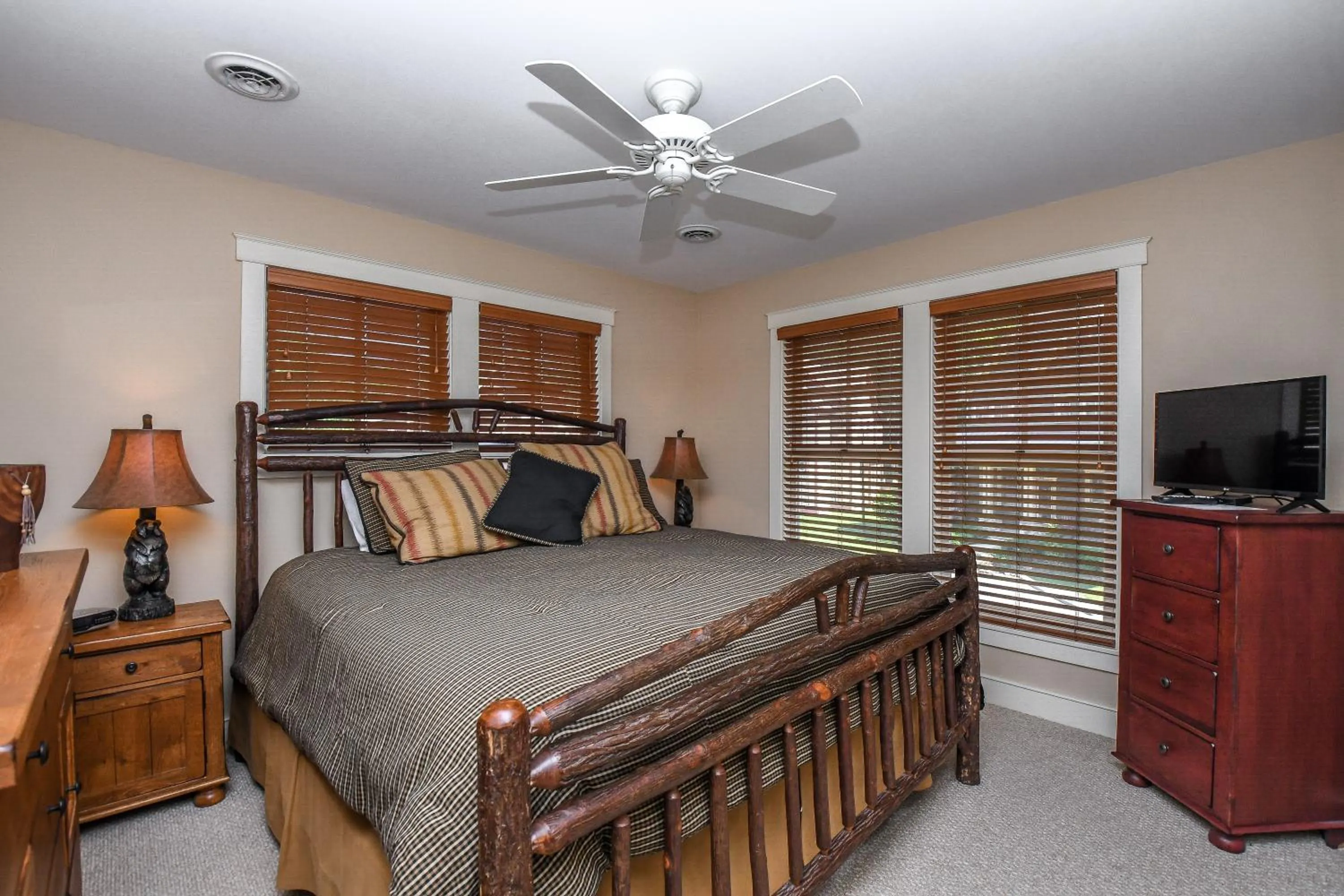 Property building, Bed in Some Kind of Wonderful