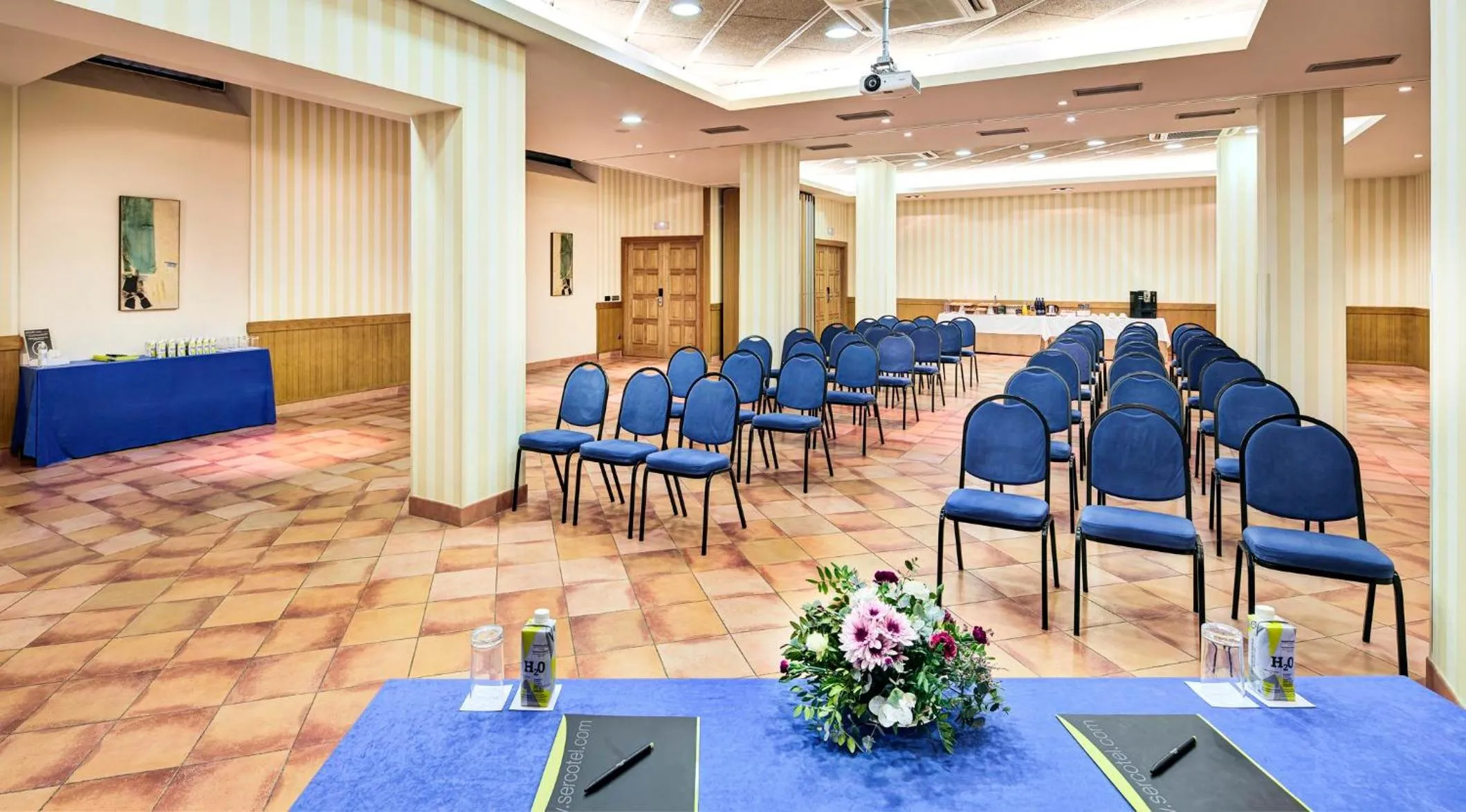 Meeting/conference room in Sercotel Toledo Renacimiento