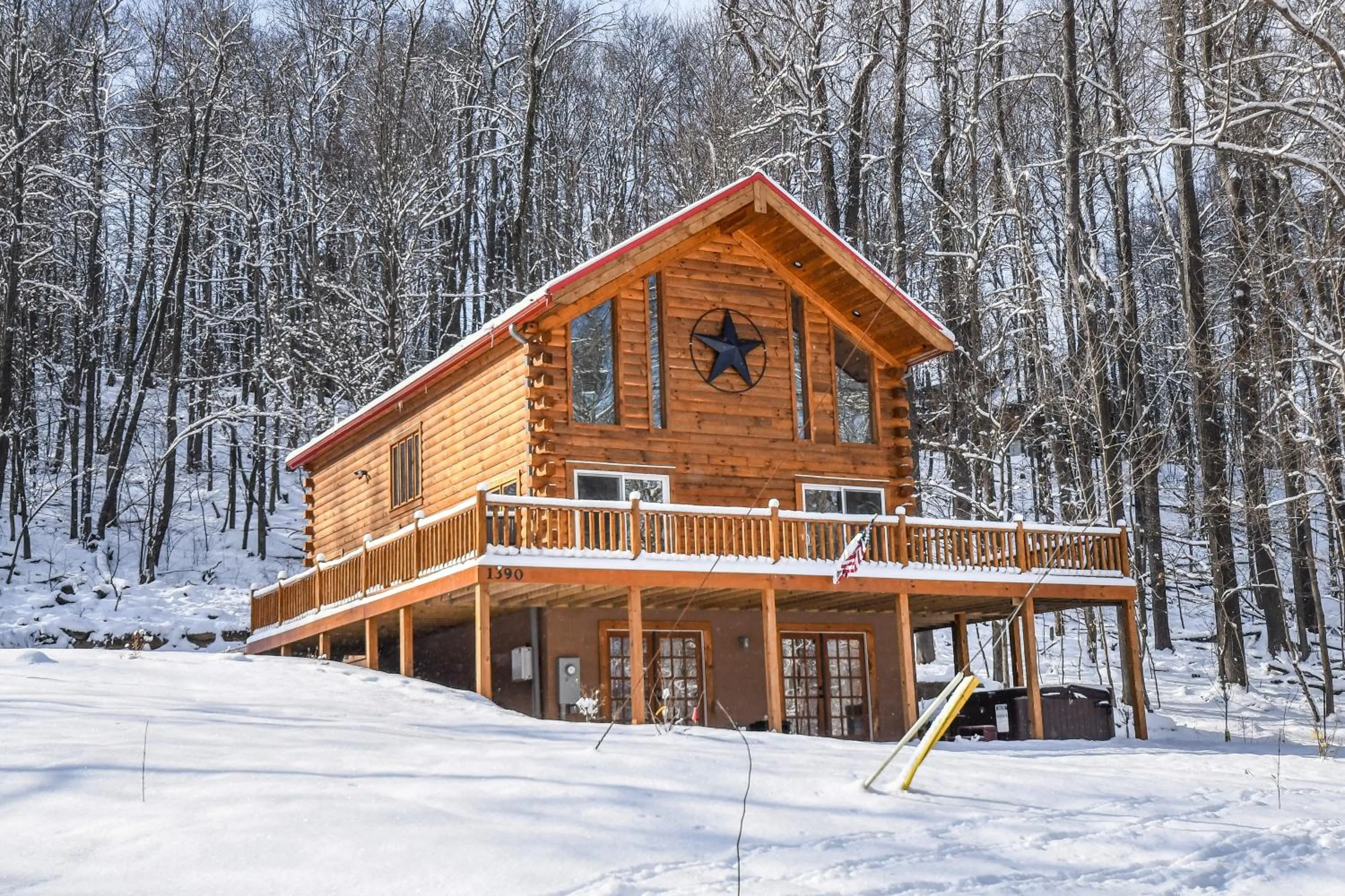 LakeStar Chalet