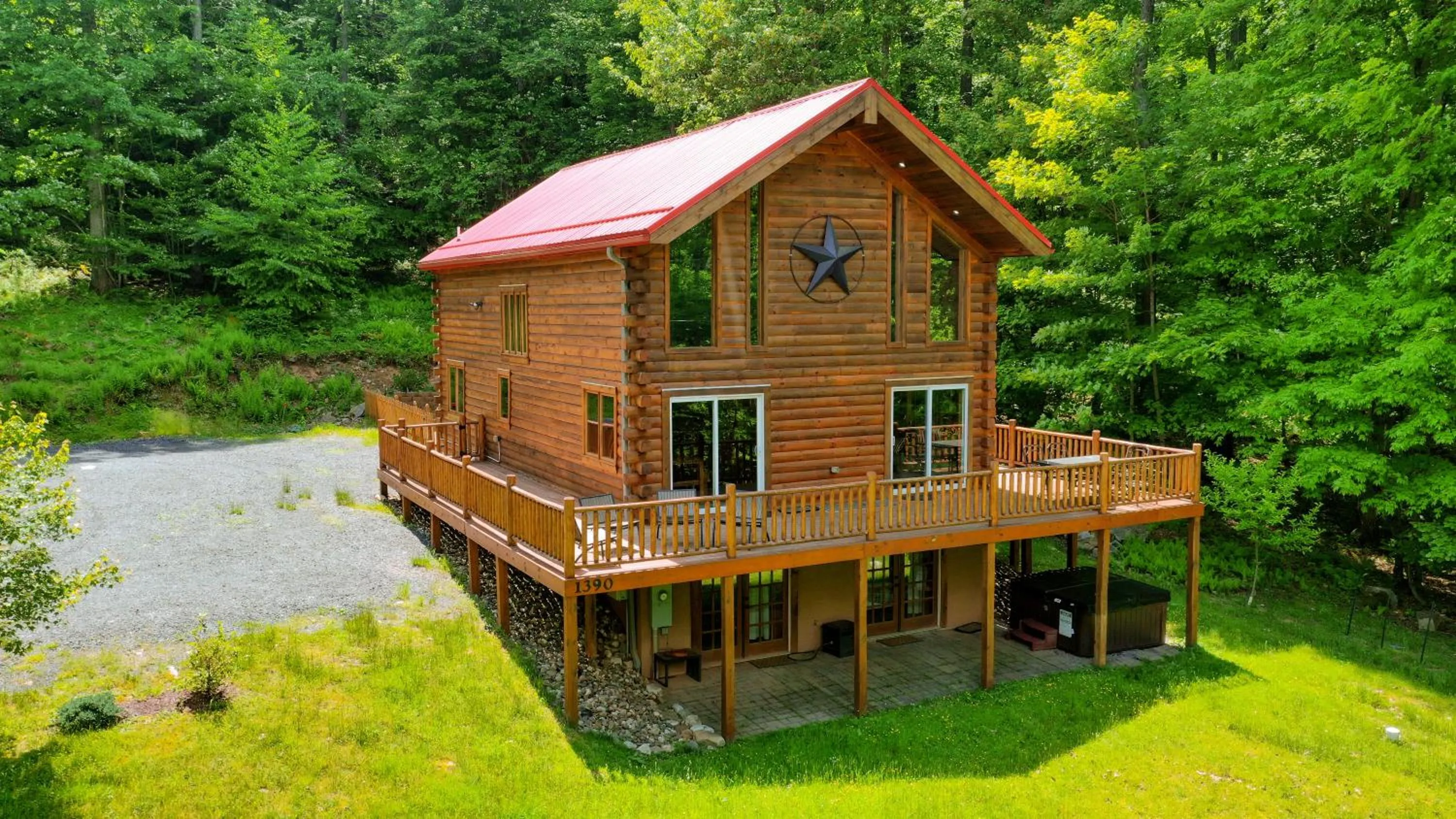 LakeStar Chalet