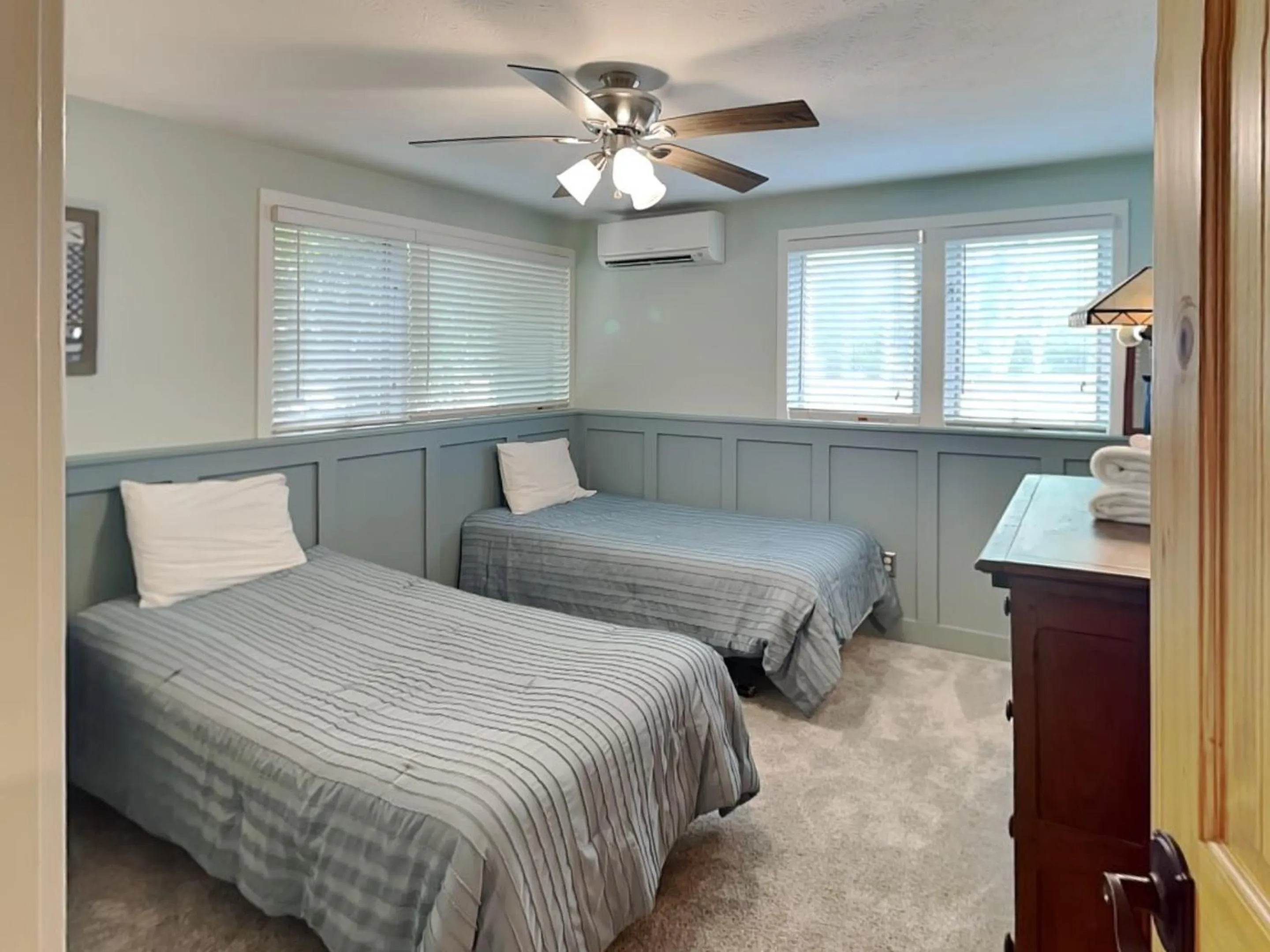 Bed in Arrowhead Village 15