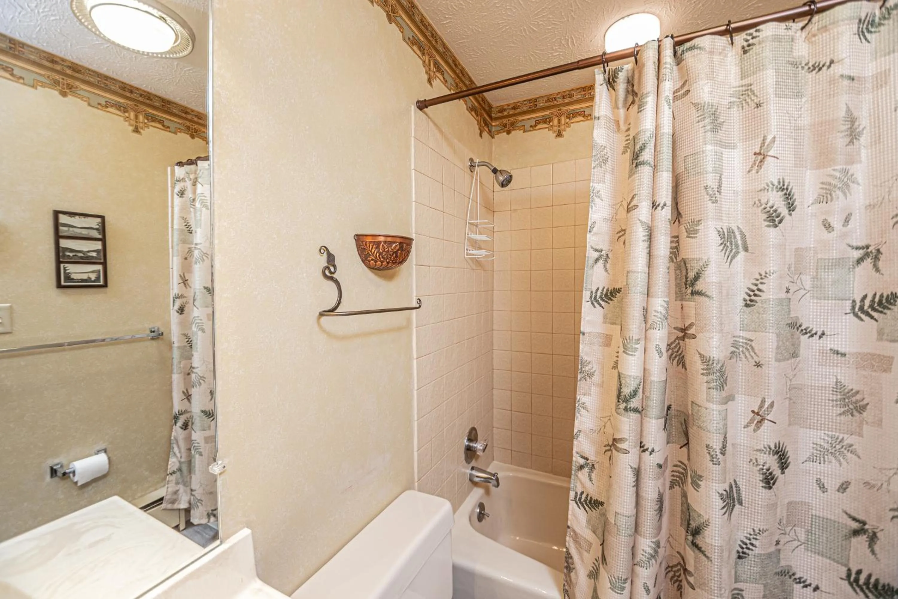 Property building in Arrowhead Village 15