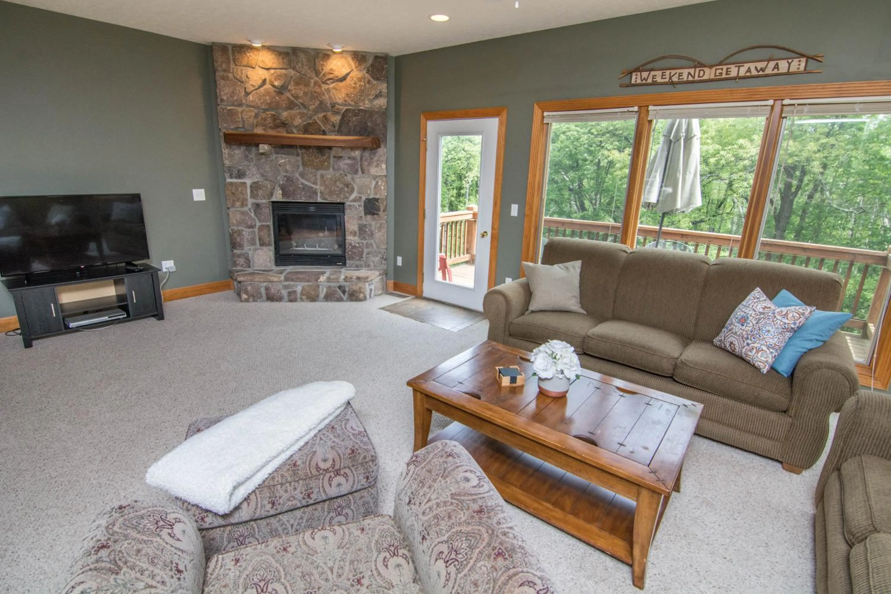 Property building in Marsh Run Cove