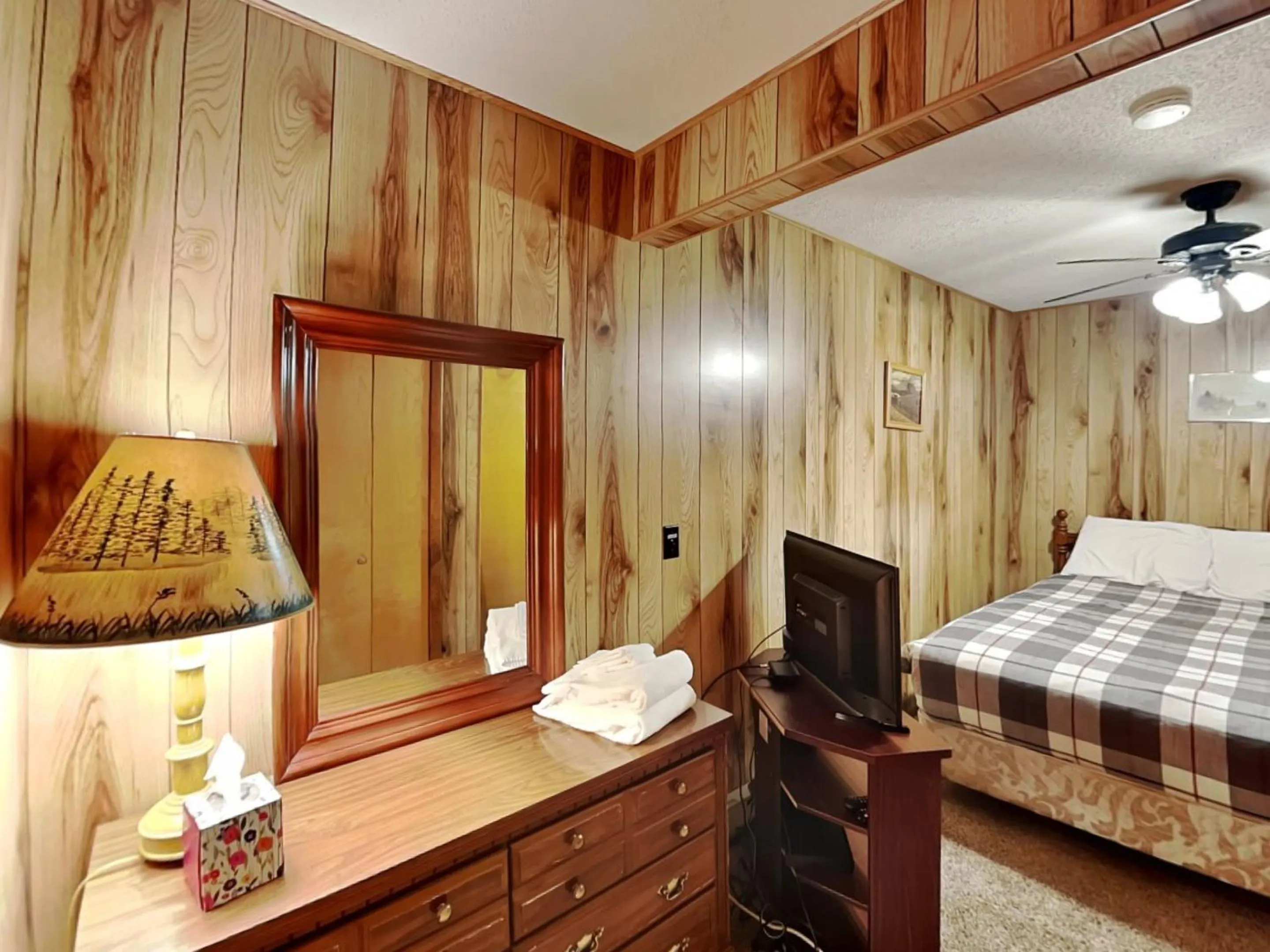 Bed in Mountain House