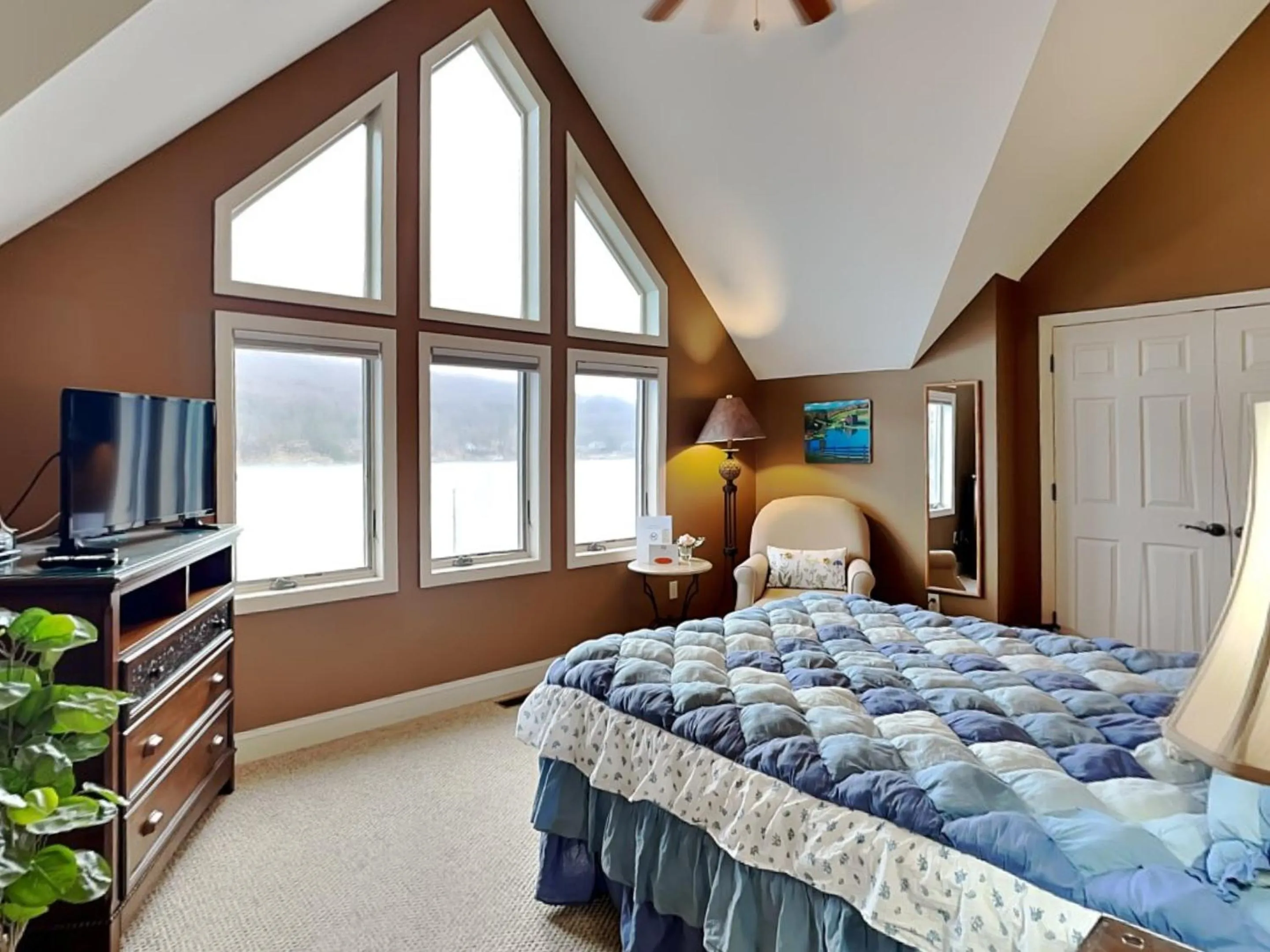 Bed in Strawberry Fields