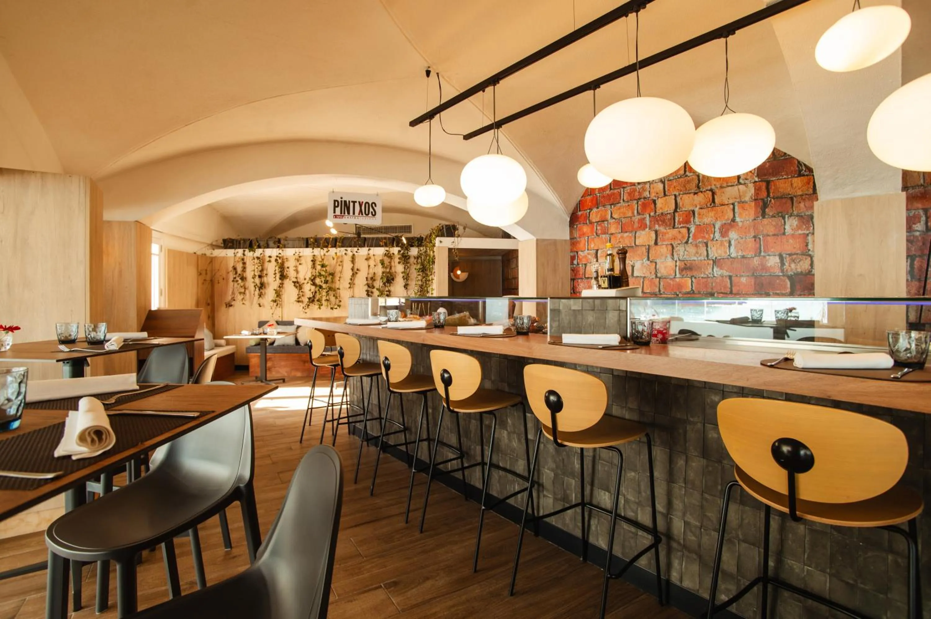 Restaurant/places to eat in Secrets Mallorca Villamil Resort & Spa - Adults Only (+18)