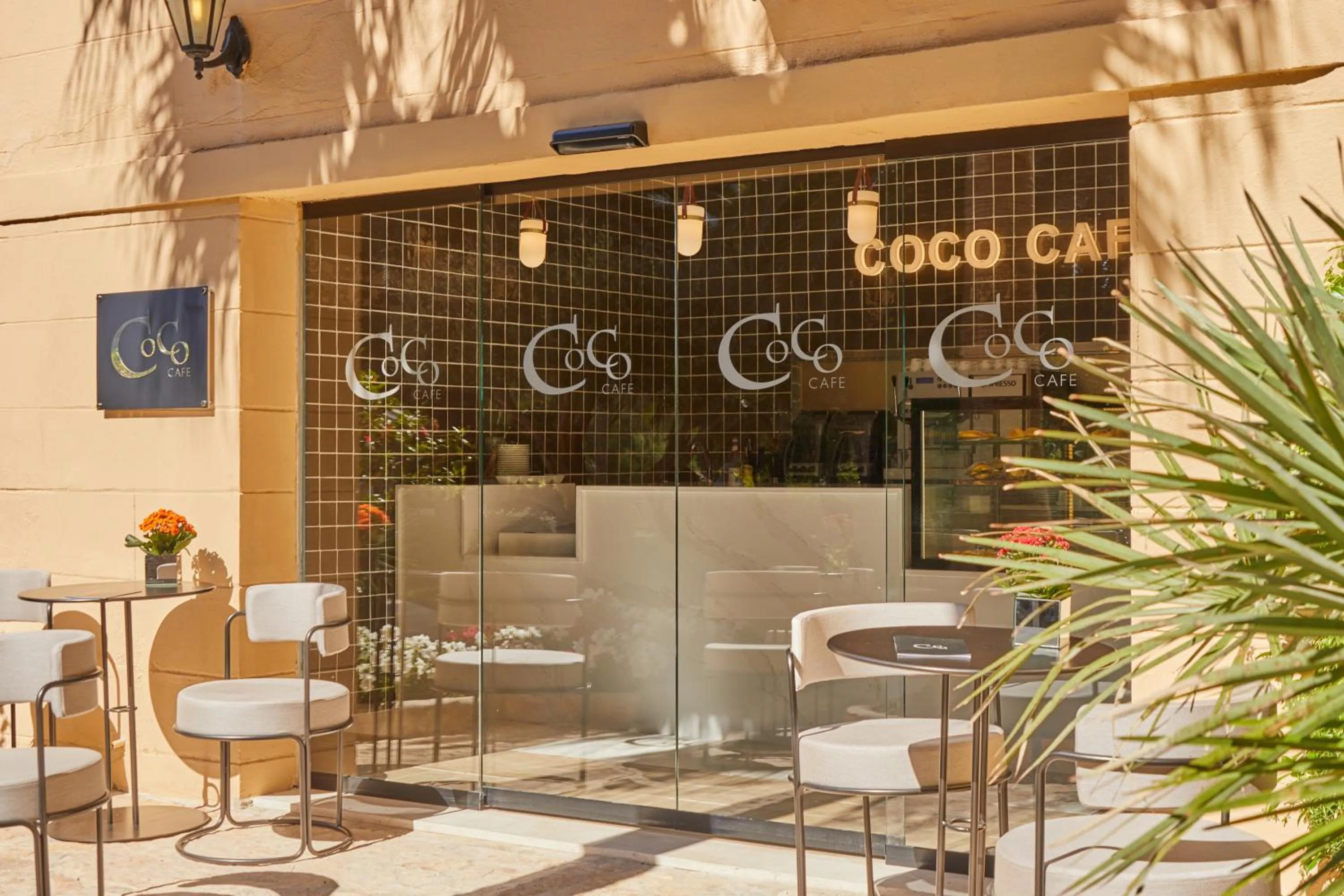 Living room in Secrets Mallorca Villamil Resort & Spa - Adults Only (+18)