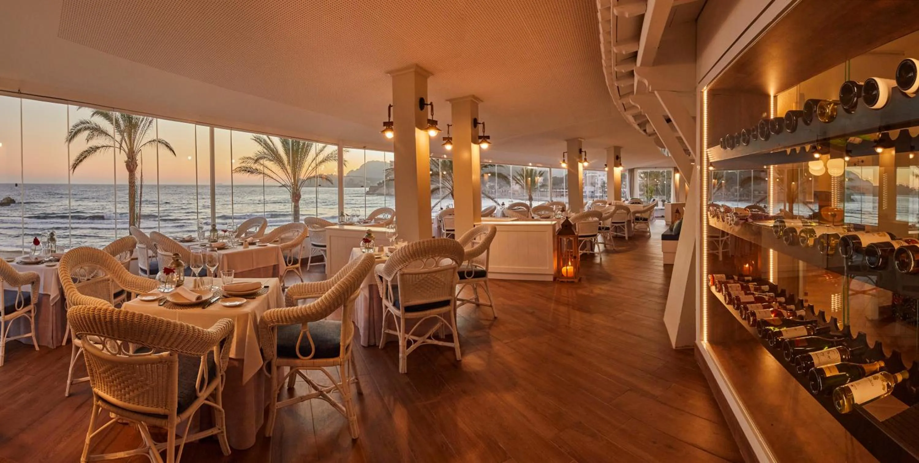 Restaurant/places to eat in Secrets Mallorca Villamil Resort & Spa - Adults Only (+18)