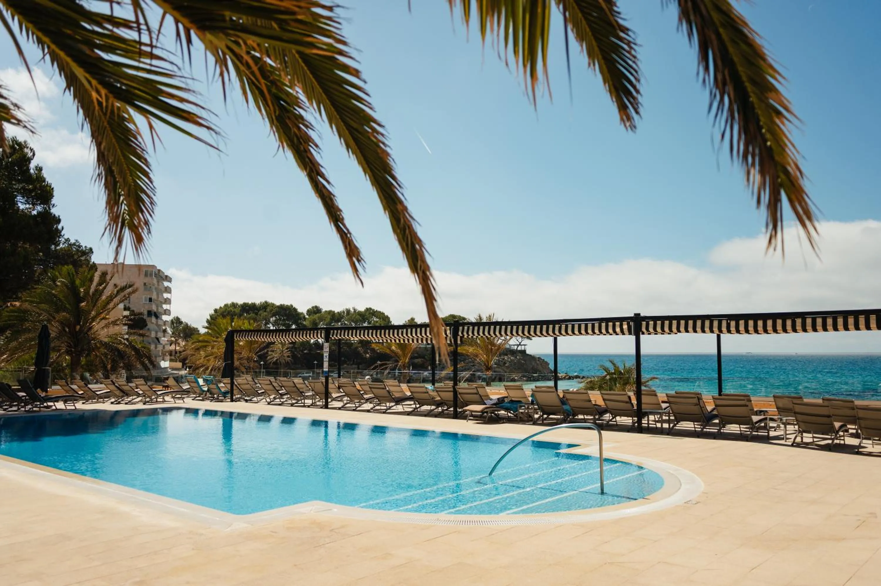 Day in Secrets Mallorca Villamil Resort & Spa - Adults Only (+18)