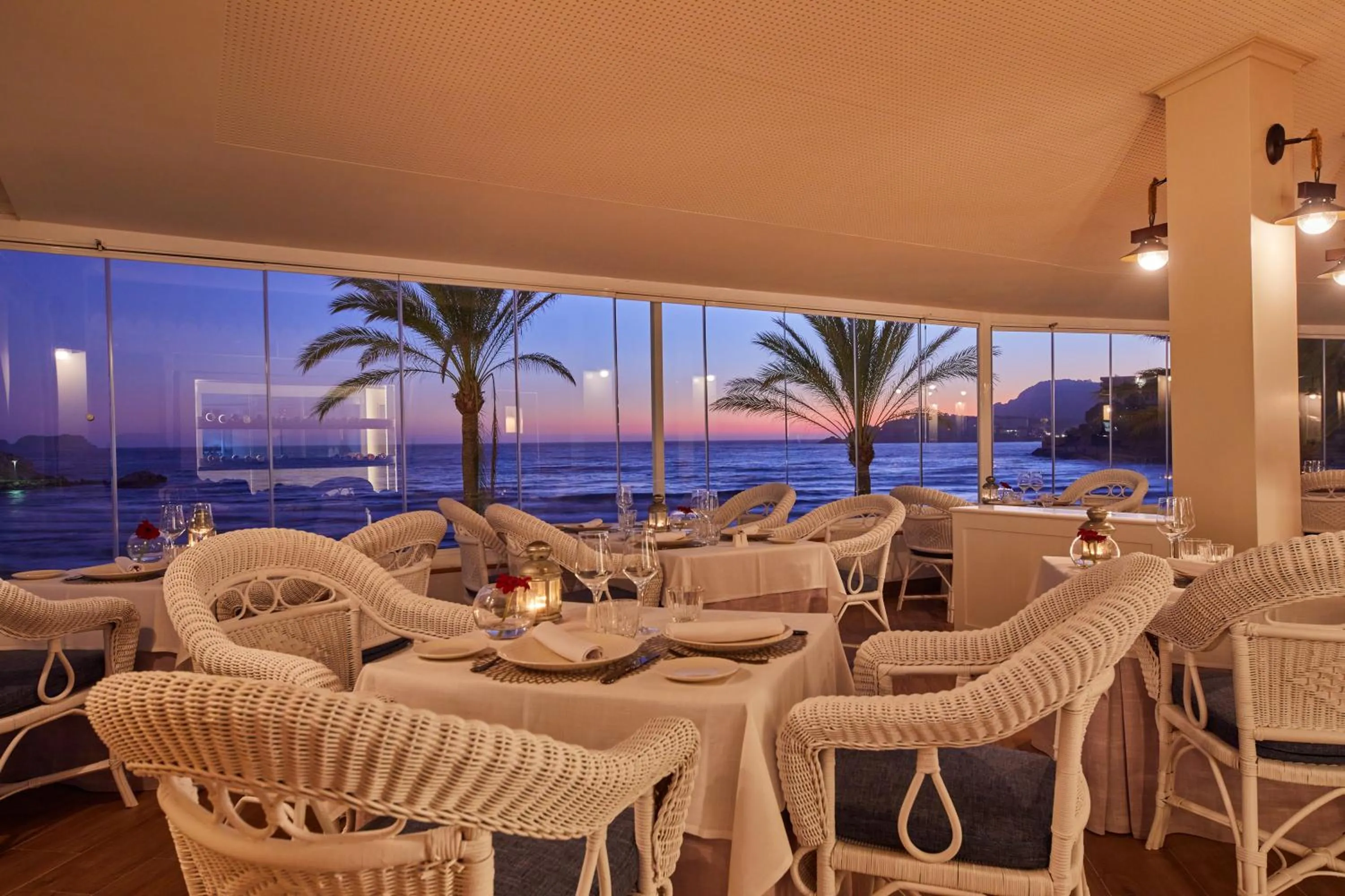 Restaurant/places to eat in Secrets Mallorca Villamil Resort & Spa - Adults Only (+18)