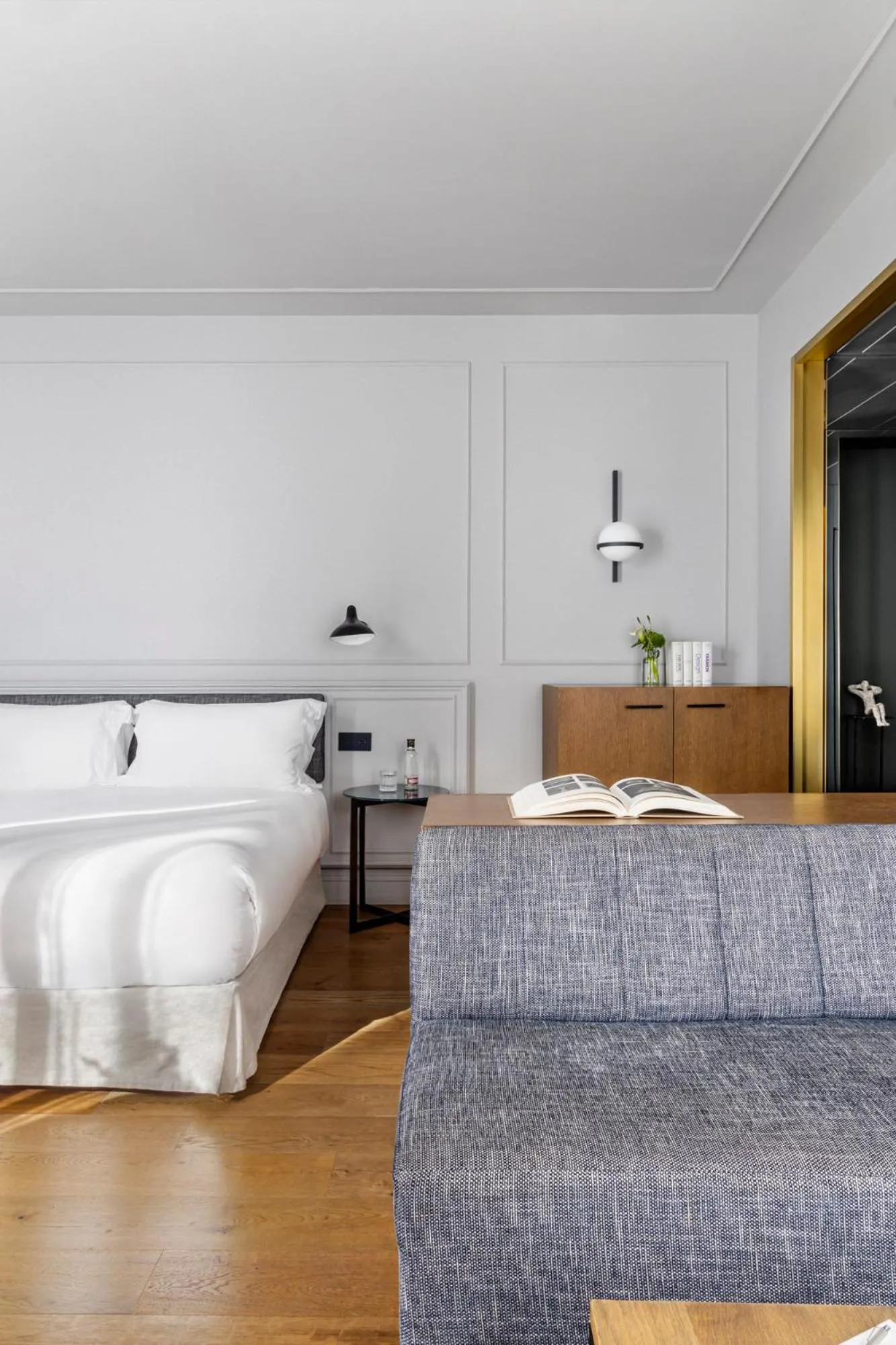 Bedroom, Bed in TÓTEM Madrid, a Small Luxury Hotel of the World