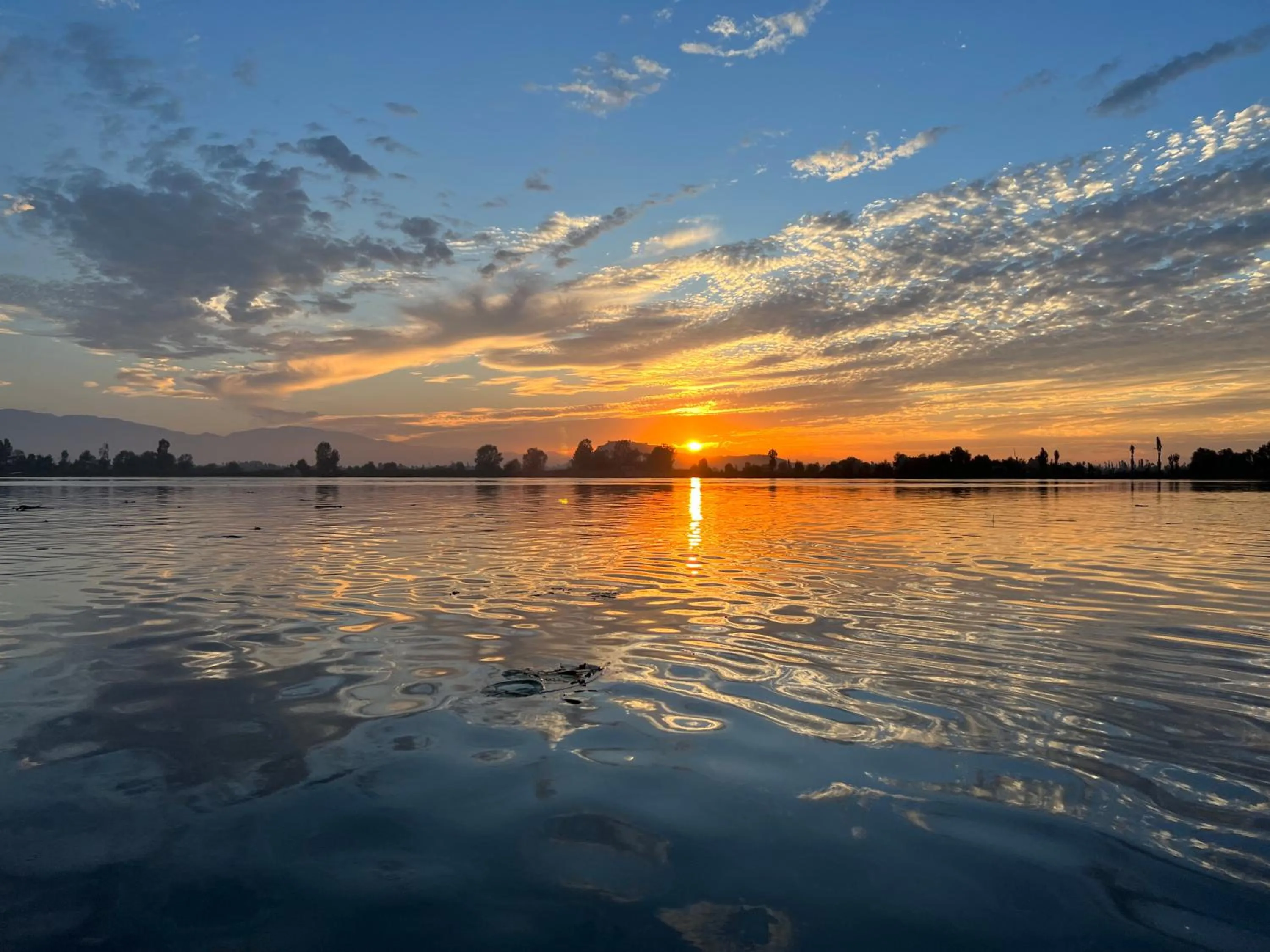 Lake view in Karan Mahal