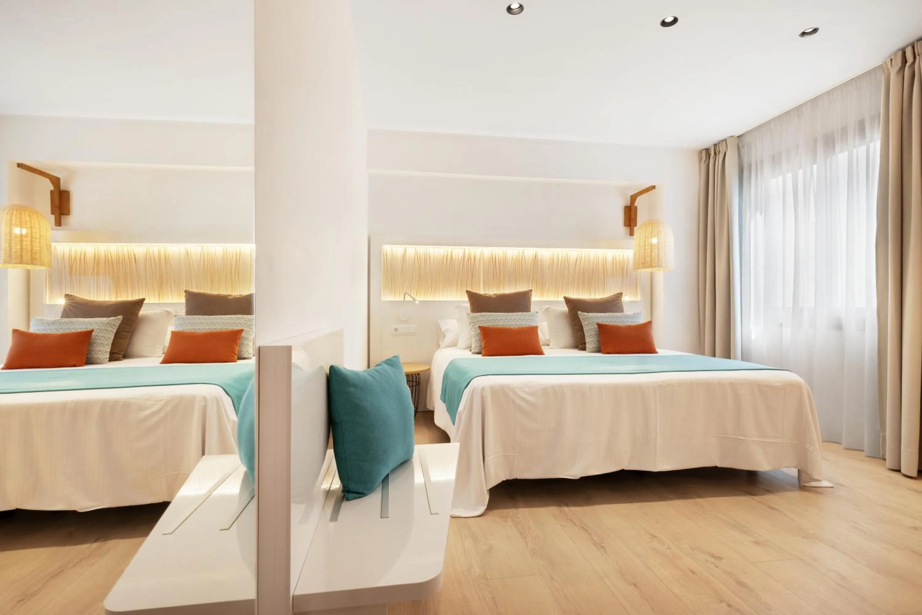 Bed in Hotel Ipanema Beach