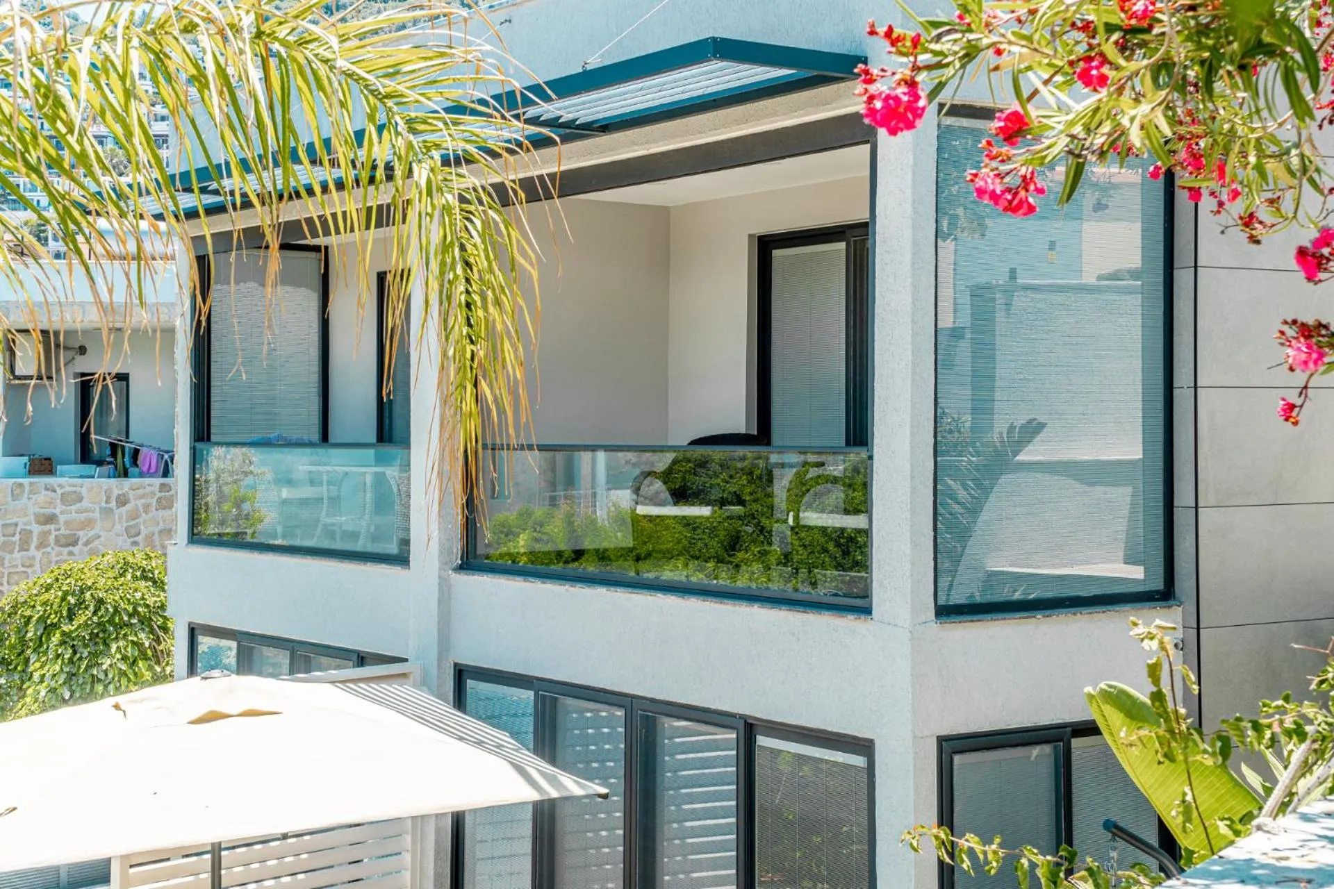 Property building in Çimentepe Residence Deluxe