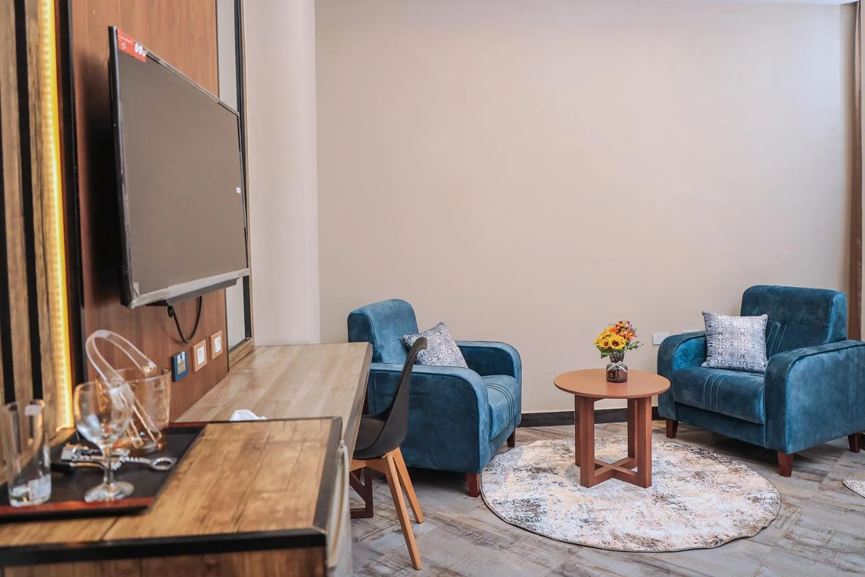 Seating area in South Gate Hotel Apartment