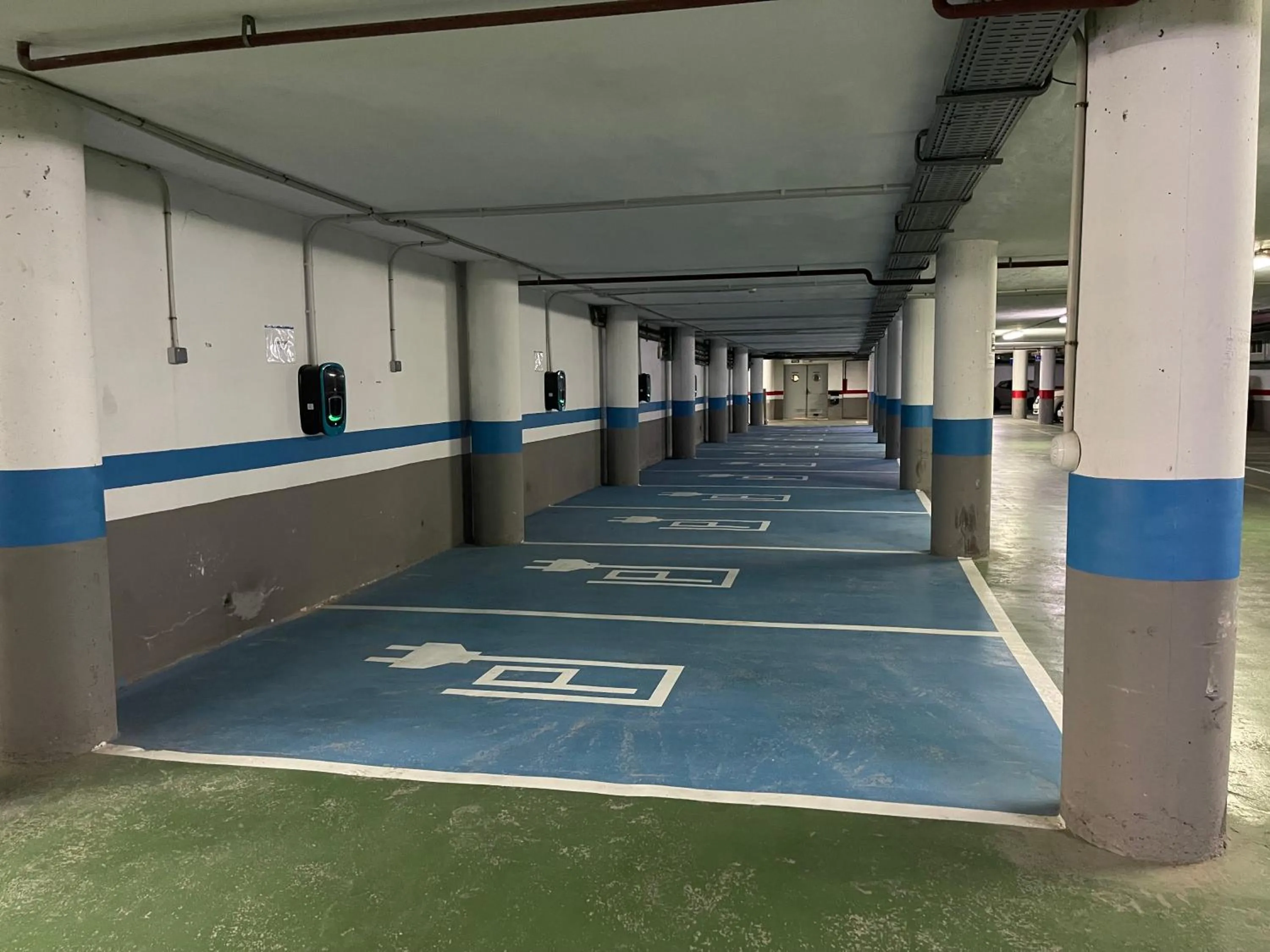 Parking in AGH Canet