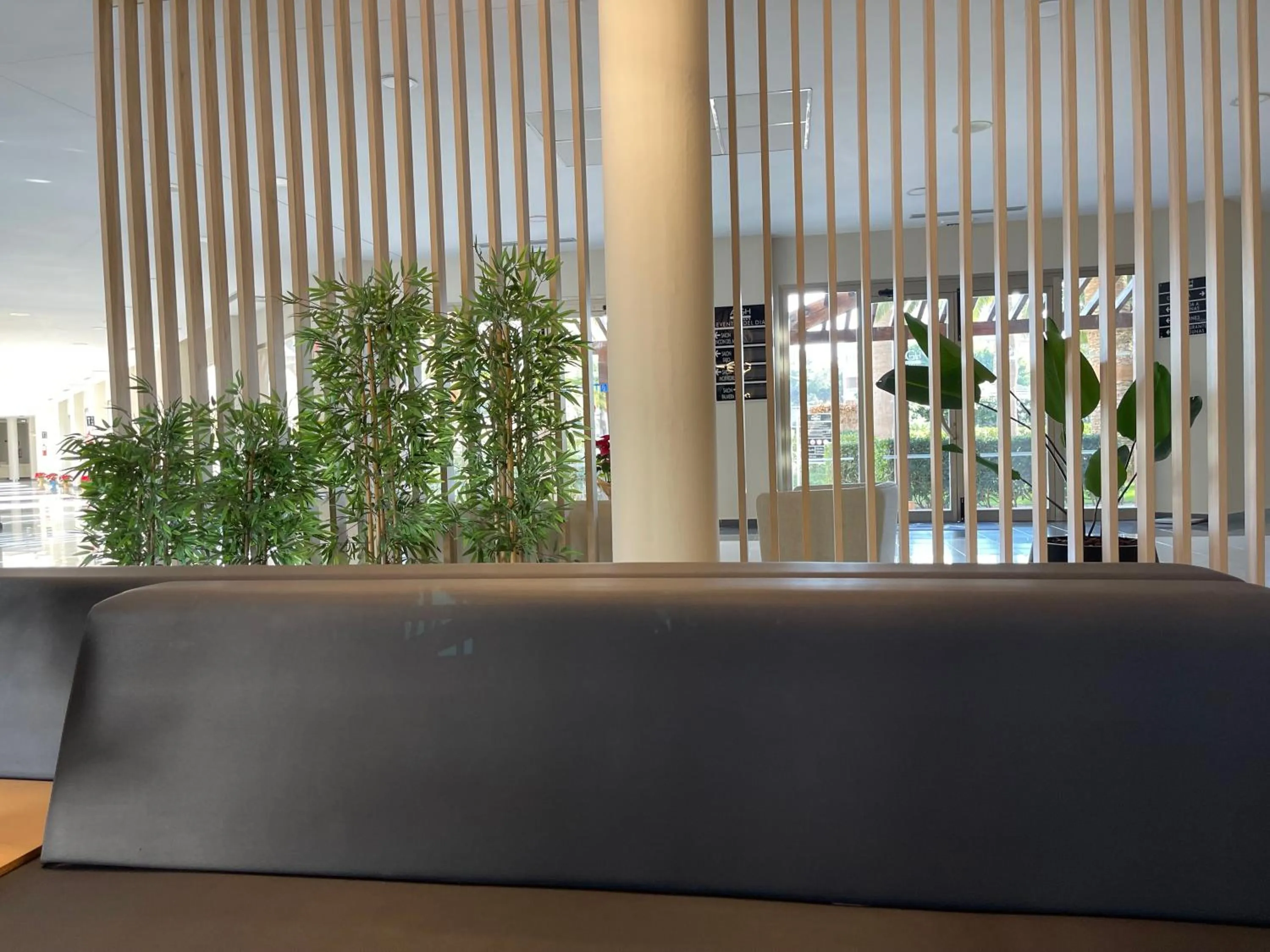 Seating area in AGH Canet