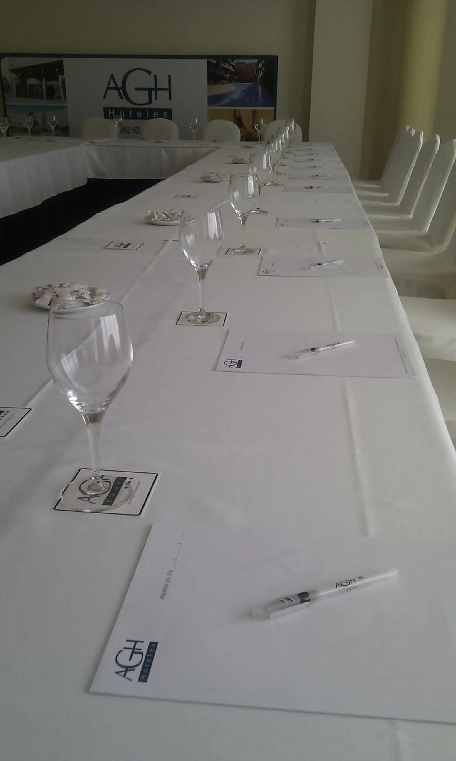 Business facilities in AGH Canet