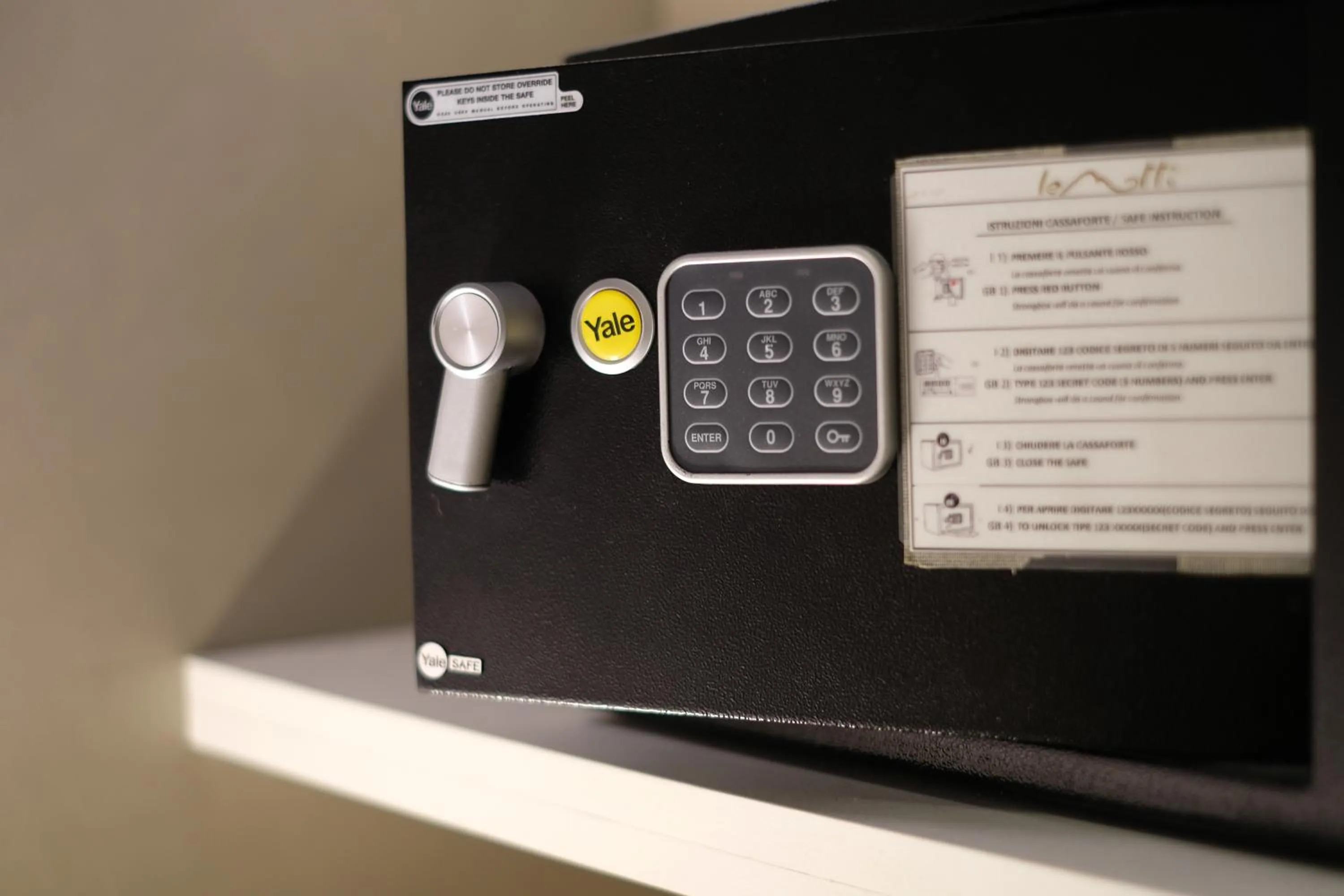 safe in LeNotti Verona