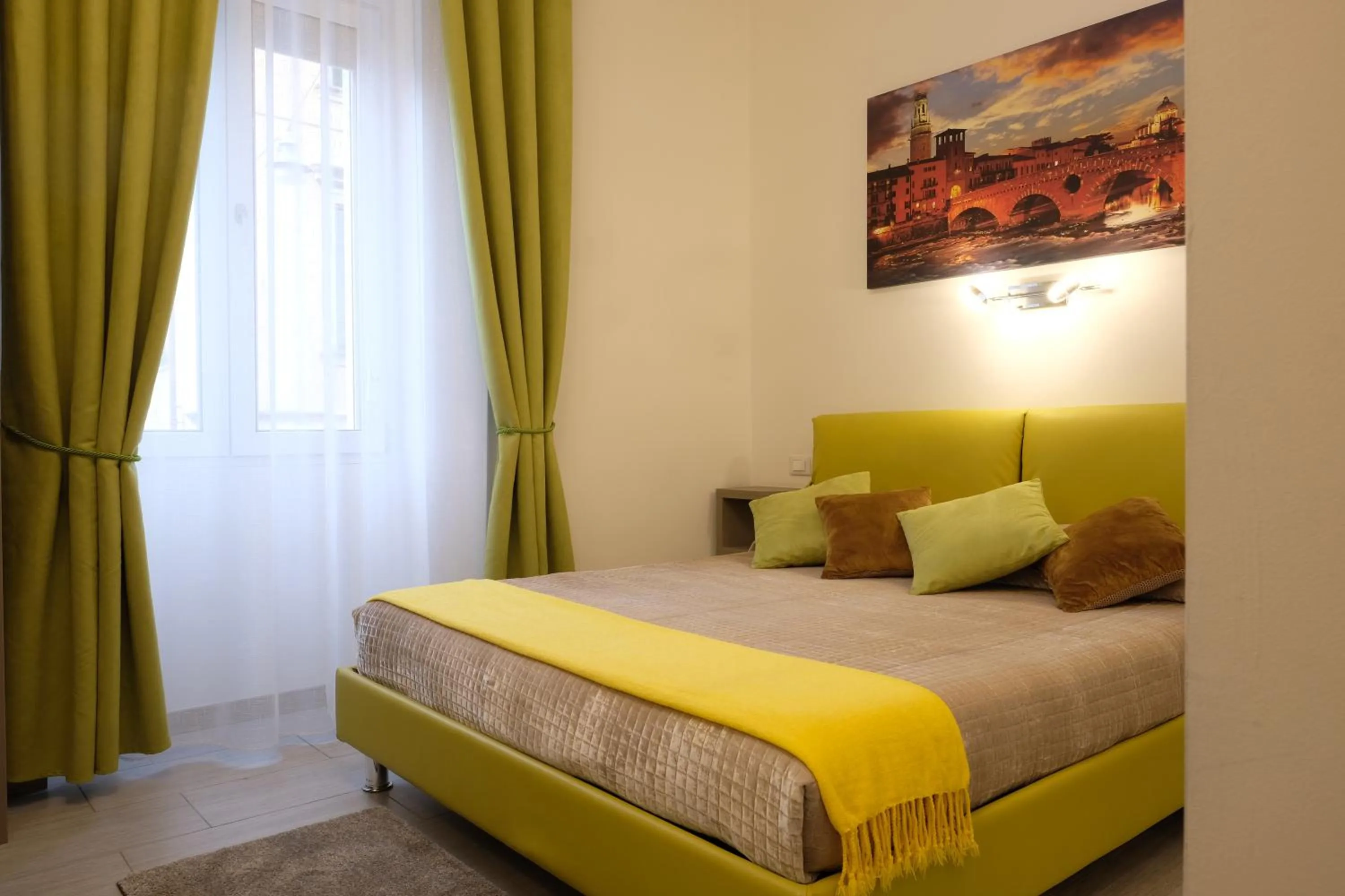 Photo of the whole room, Bed in LeNotti Verona