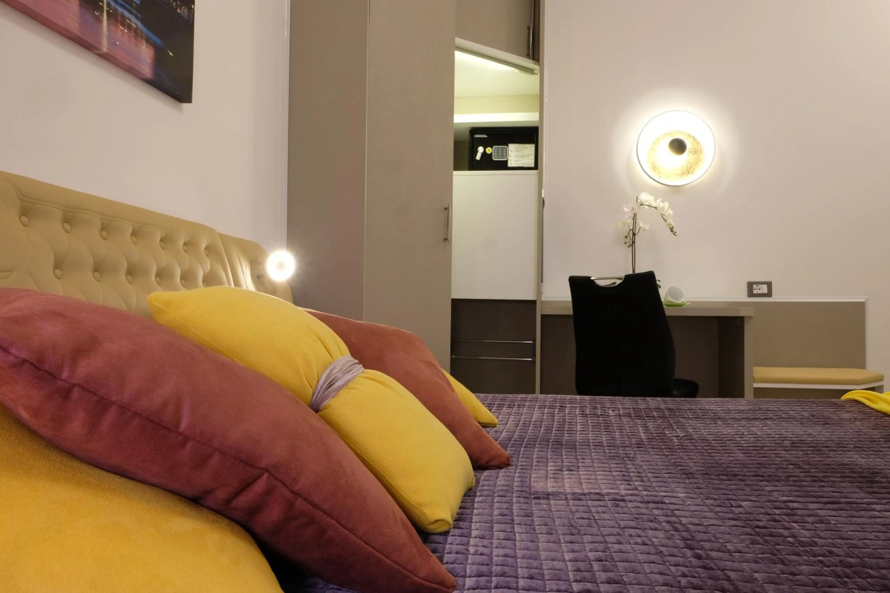 Photo of the whole room, Bed in LeNotti Verona