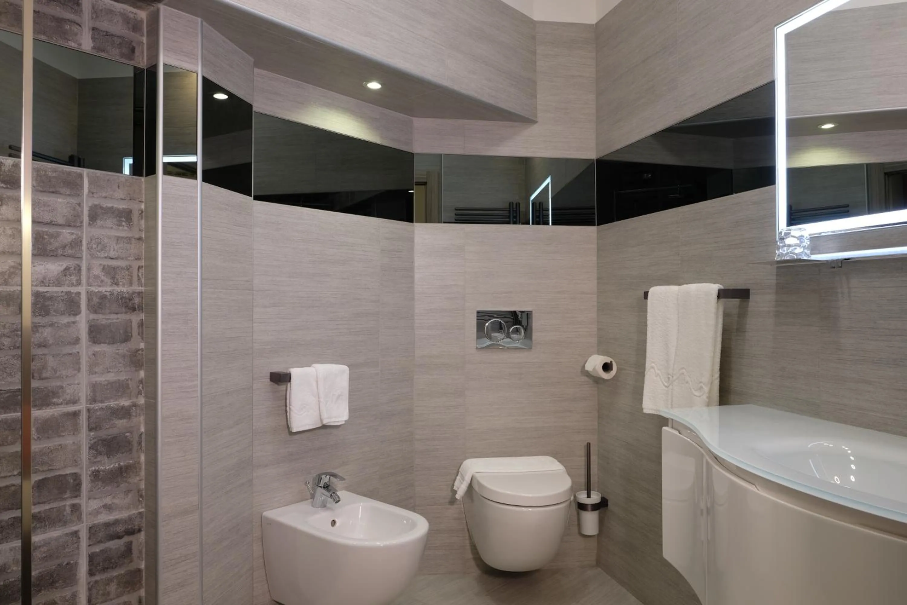 Bathroom in LeNotti Verona