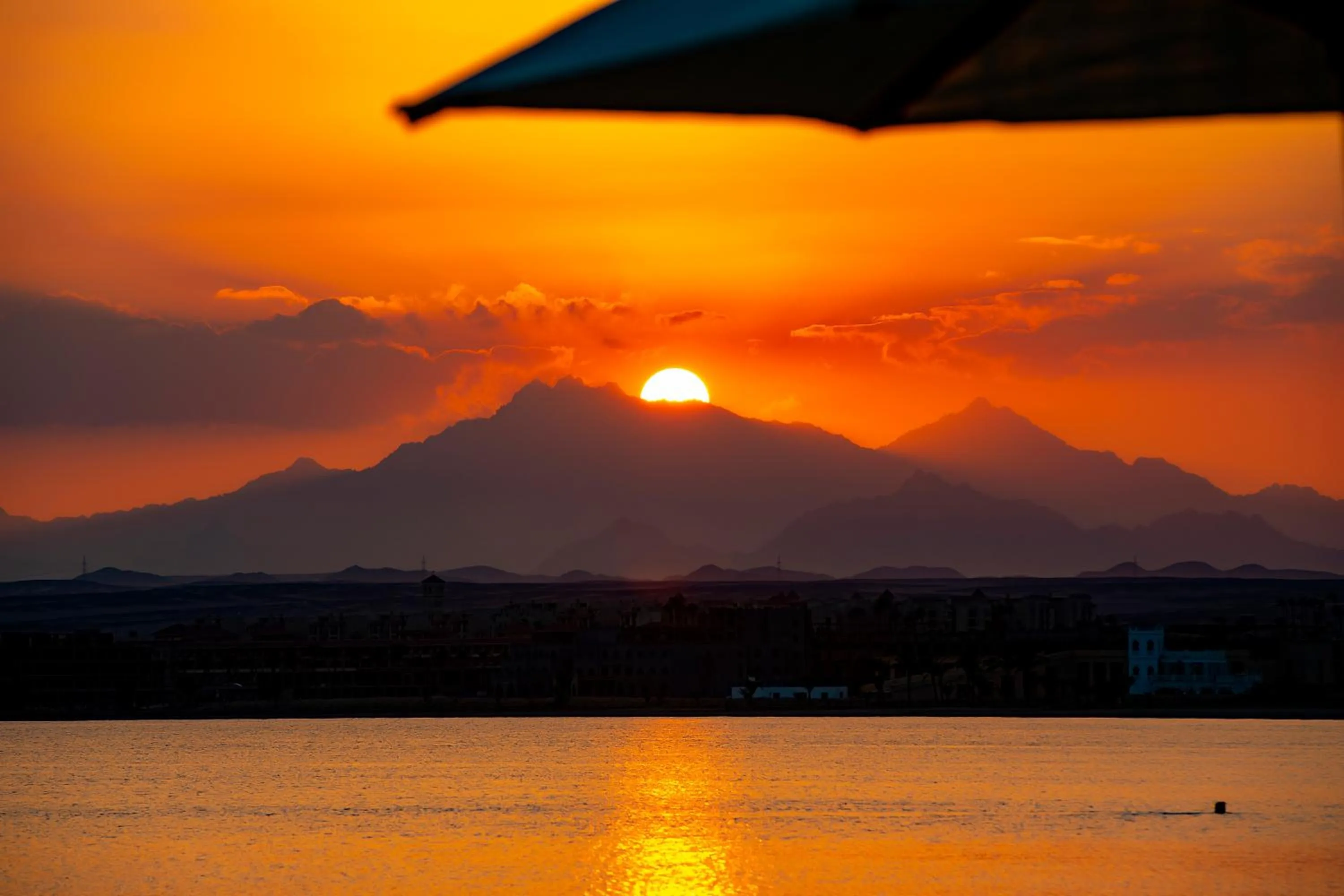 Sunset in Zen Resort Sahl Hasheesh by TBH Hotels