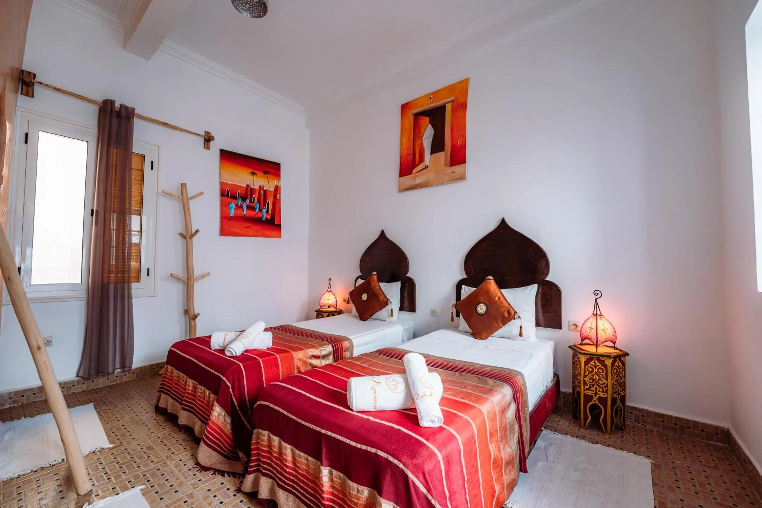 Photo of the whole room, Bed in RIAD AMANA