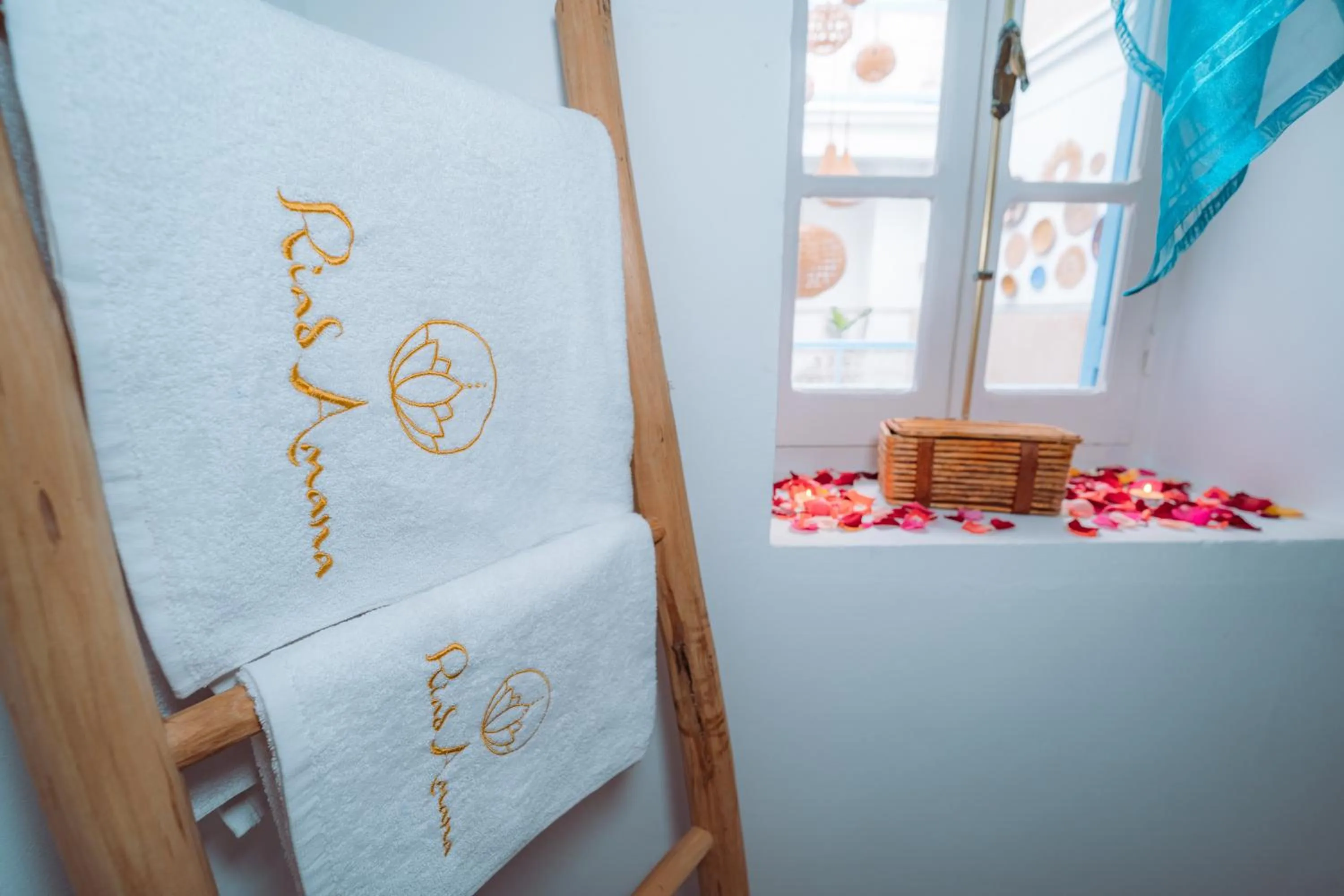 Massage in RIAD AMANA