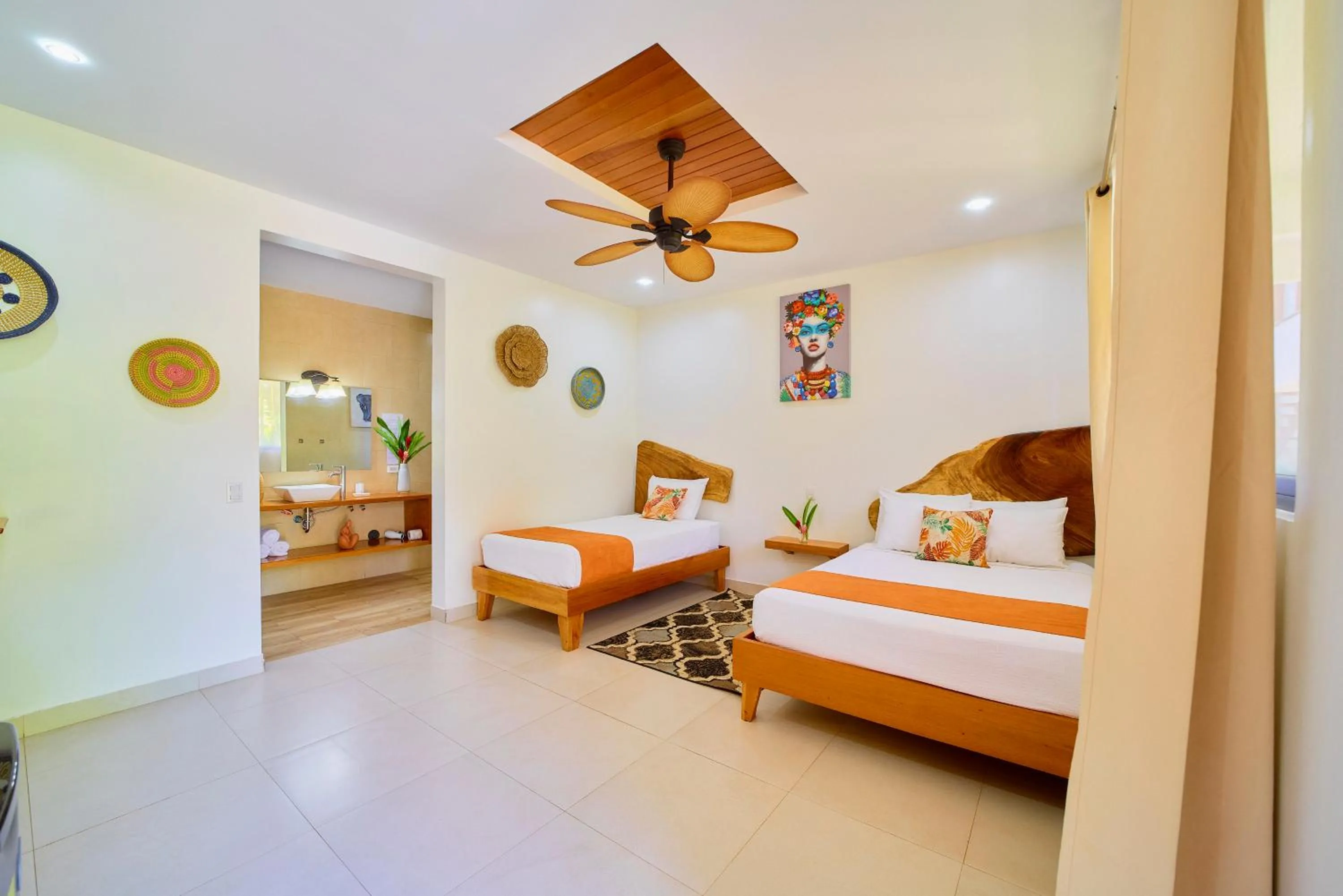 Property building, Bed in Olinca Boutique Hotel