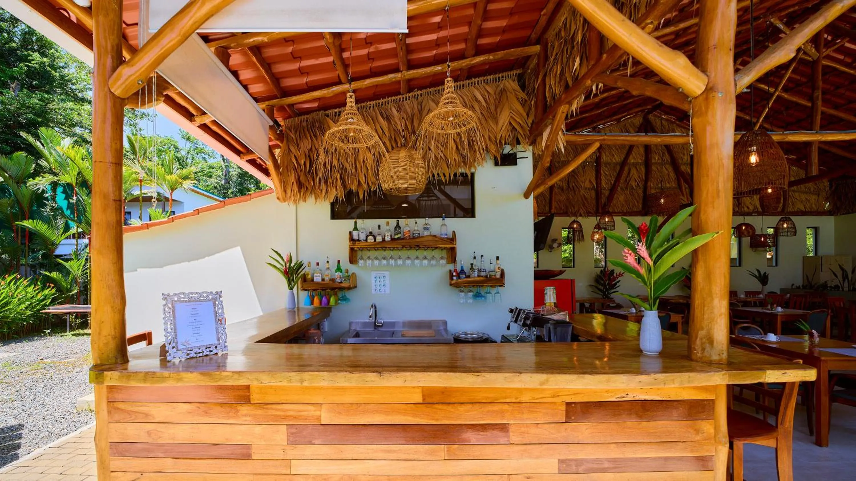 Restaurant/places to eat in Olinca Boutique Hotel