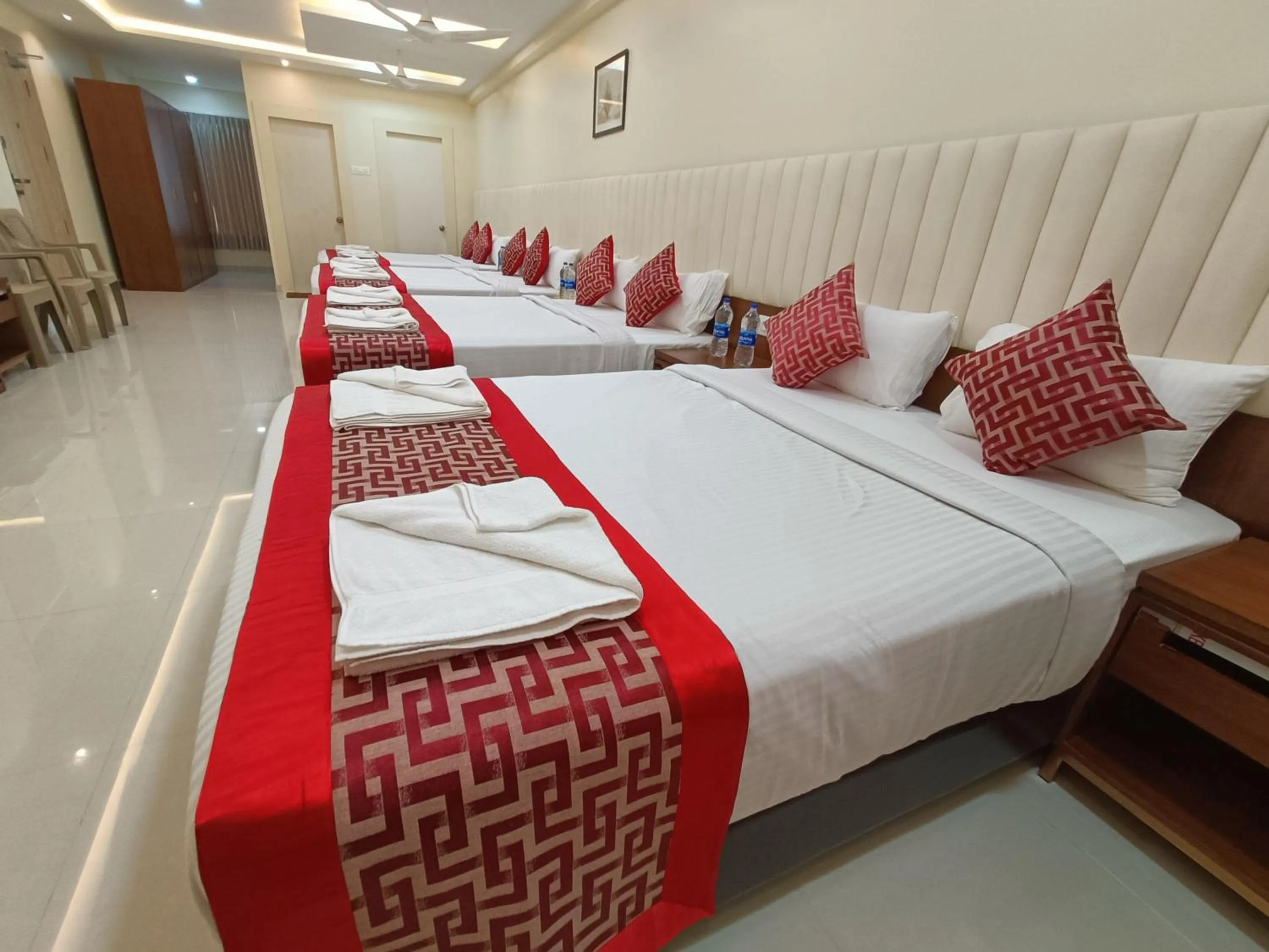 Bed in Sri Aswin Grand