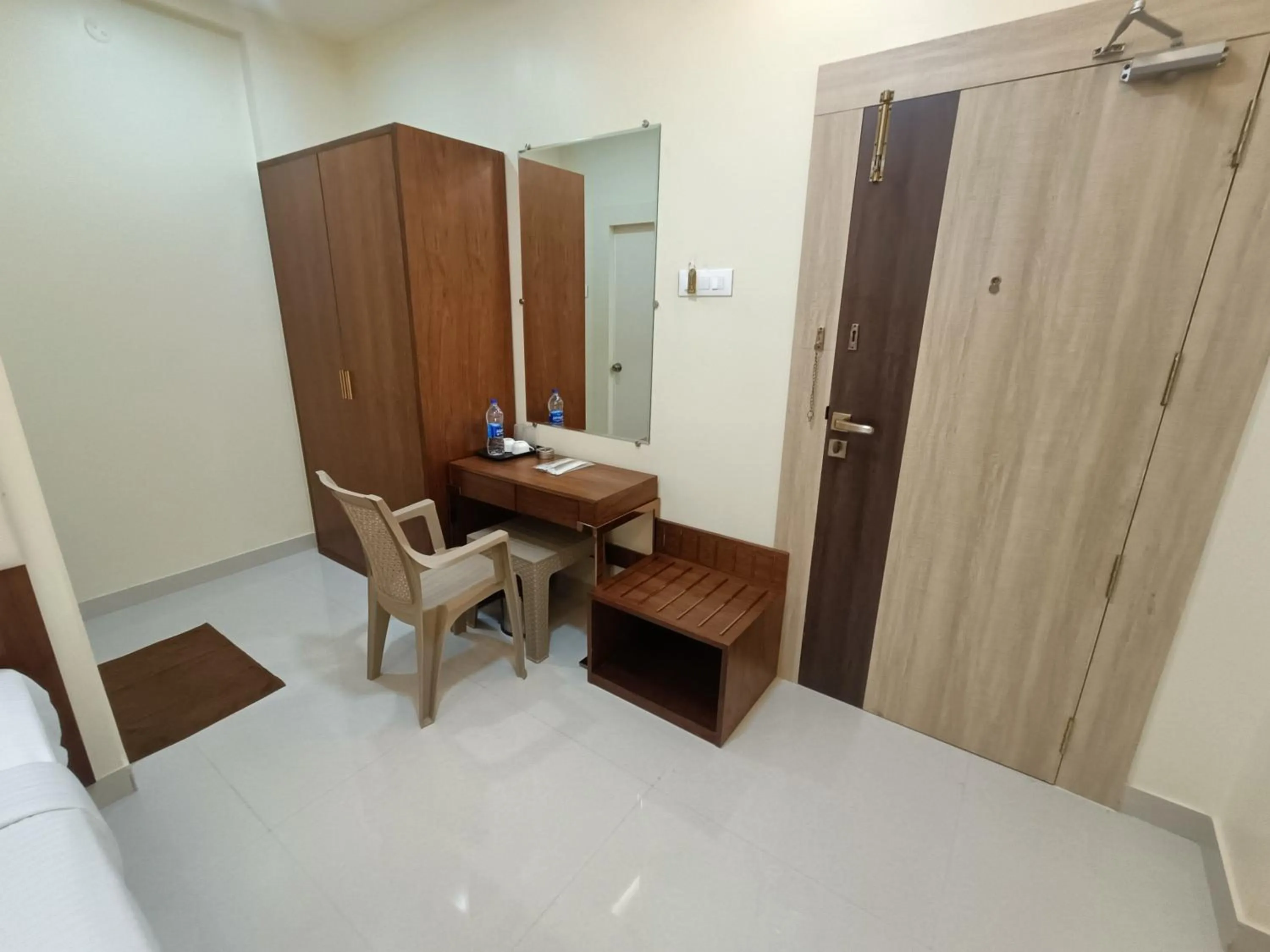 Bed in Sri Aswin Grand