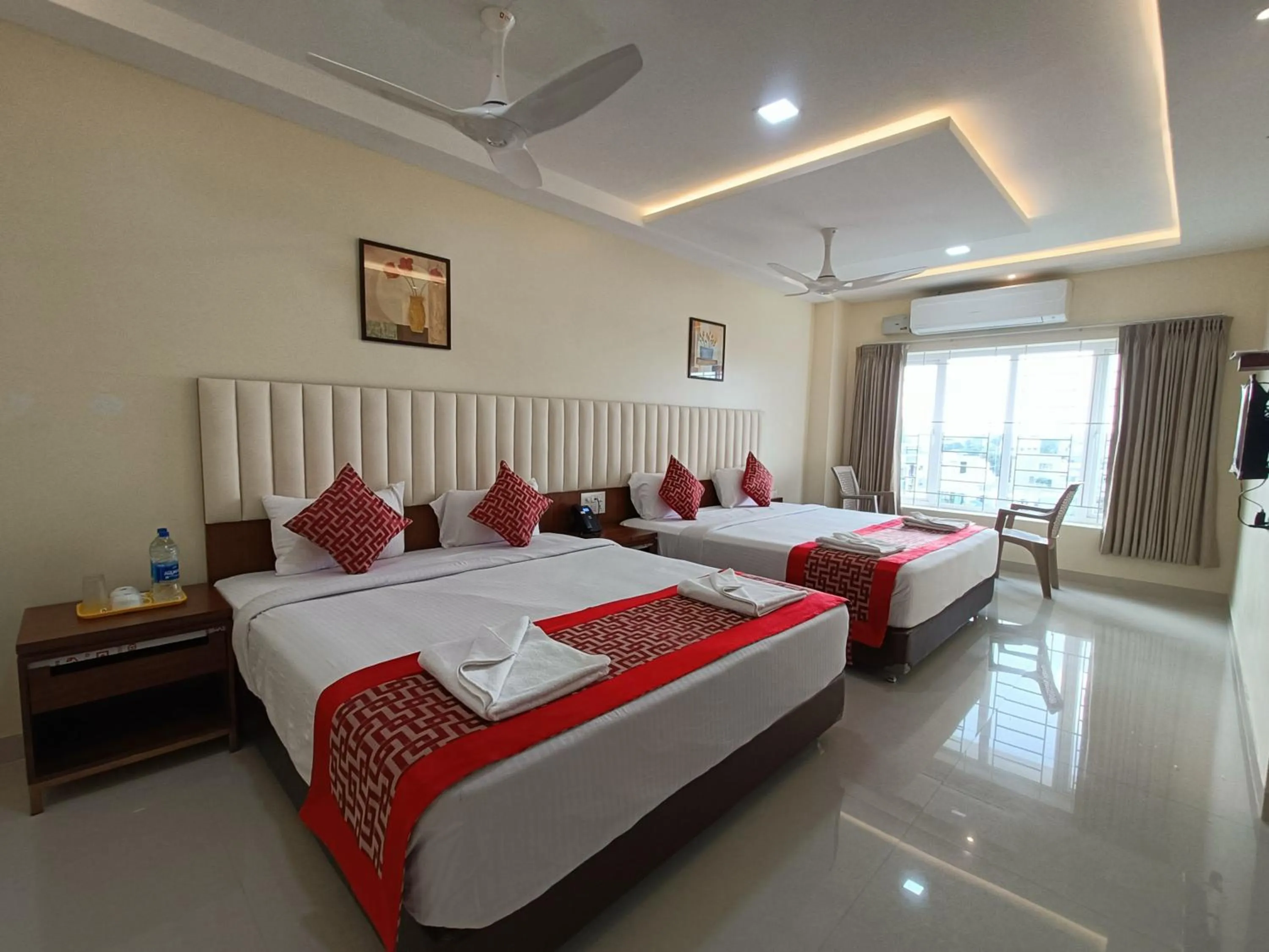 Bed in Sri Aswin Grand