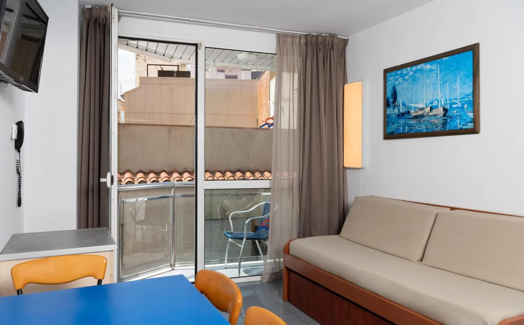 Balcony/Terrace in Apartaments Blau by Marsol