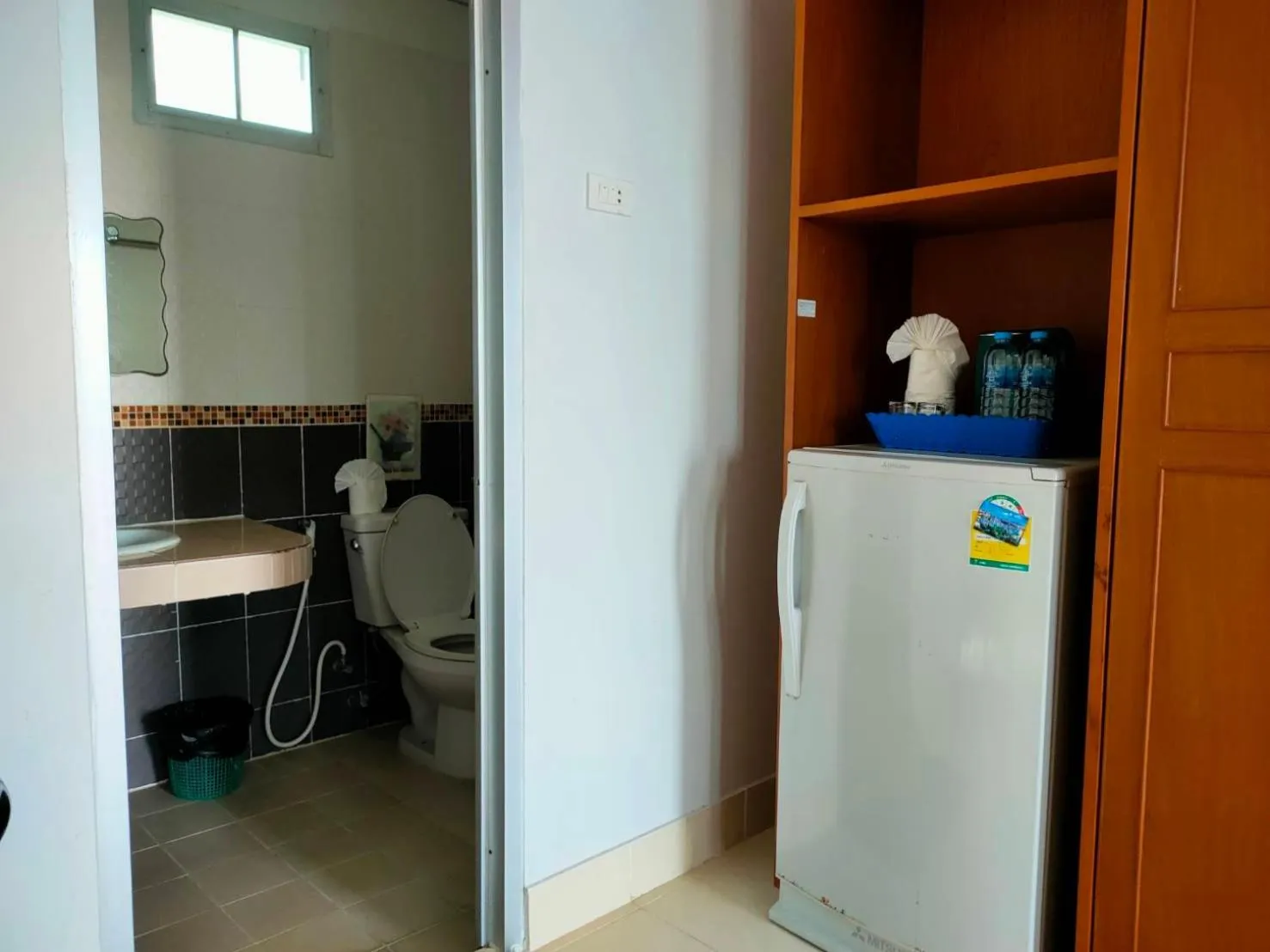 Toilet in Pailin Hill Hotel Patong