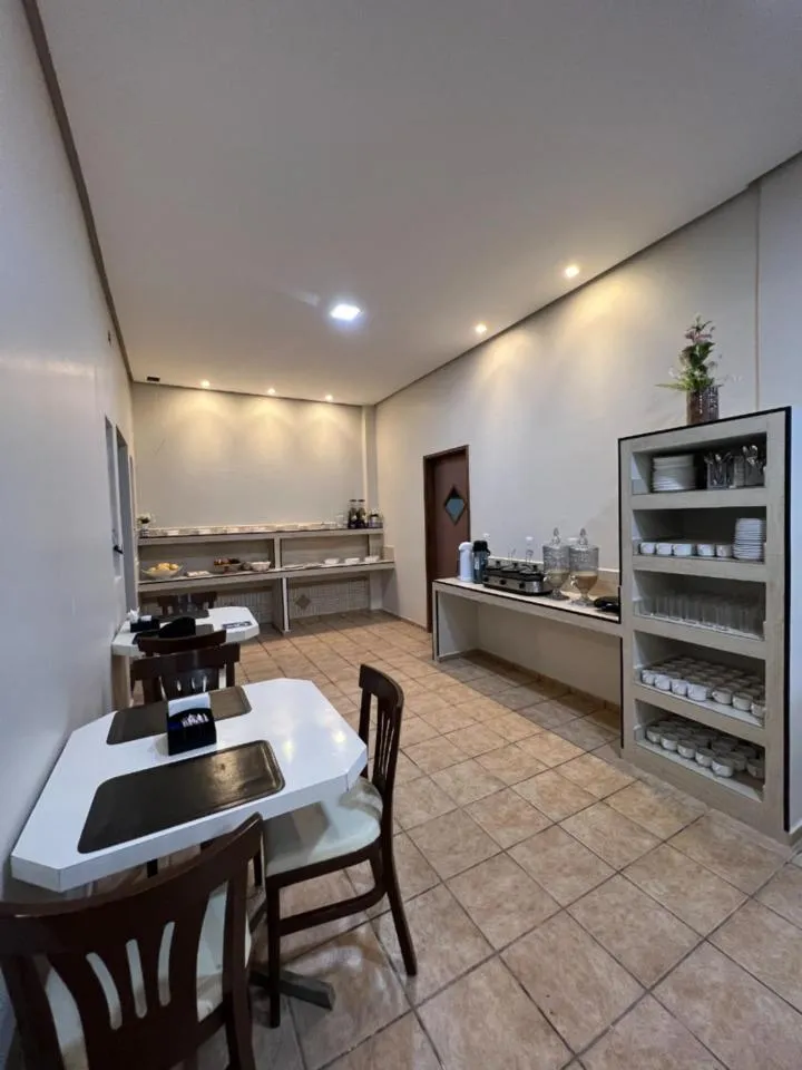 Buffet breakfast in Europa Hotel Brasília by Bsb Inn