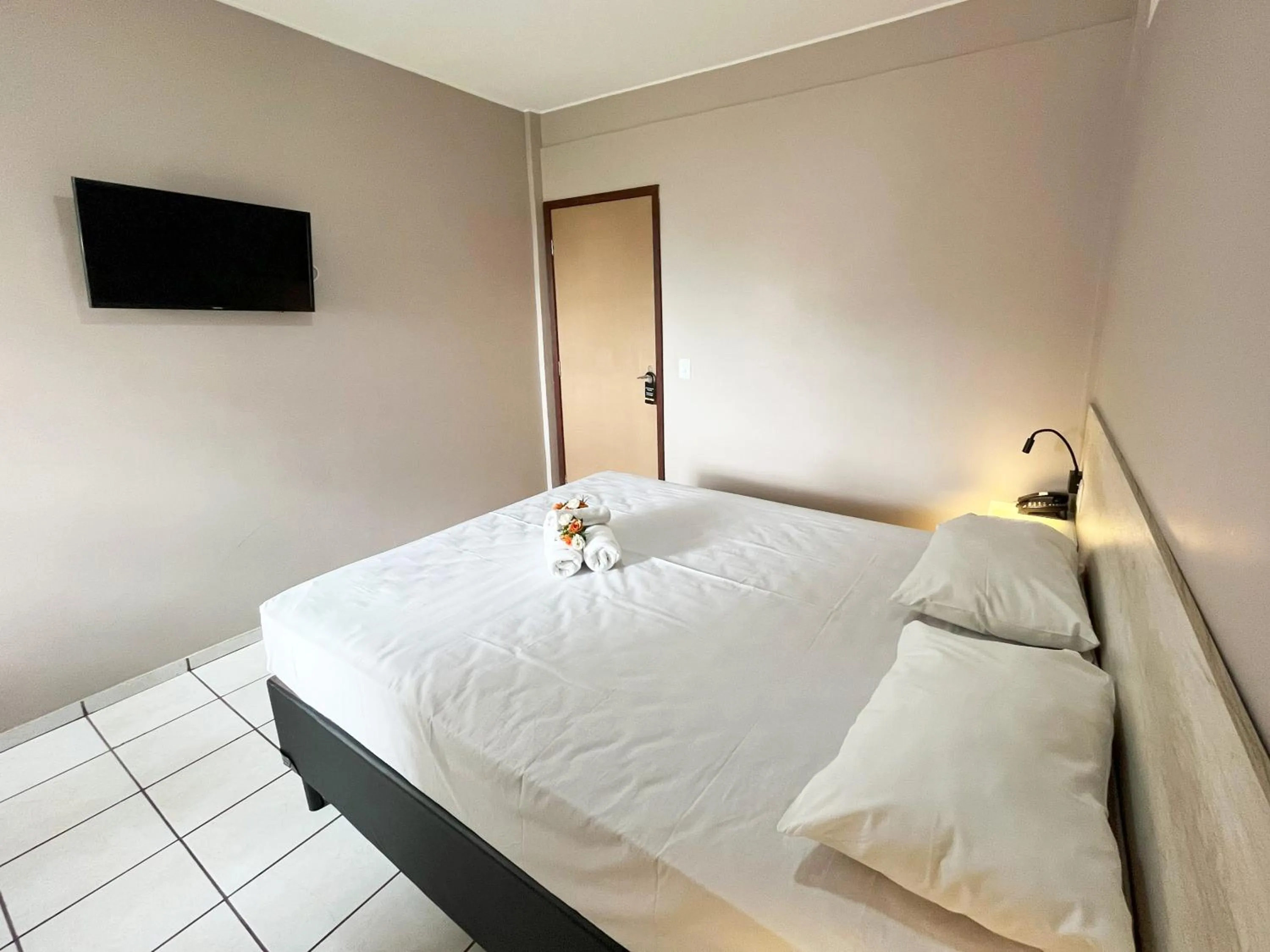 Bed in Europa Hotel Brasília by Bsb Inn