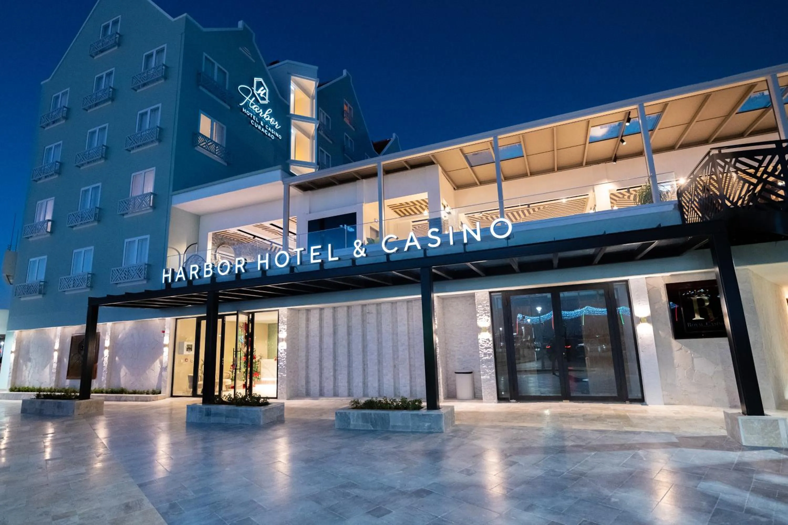 Property building in Harbor Hotel & Casino Curacao