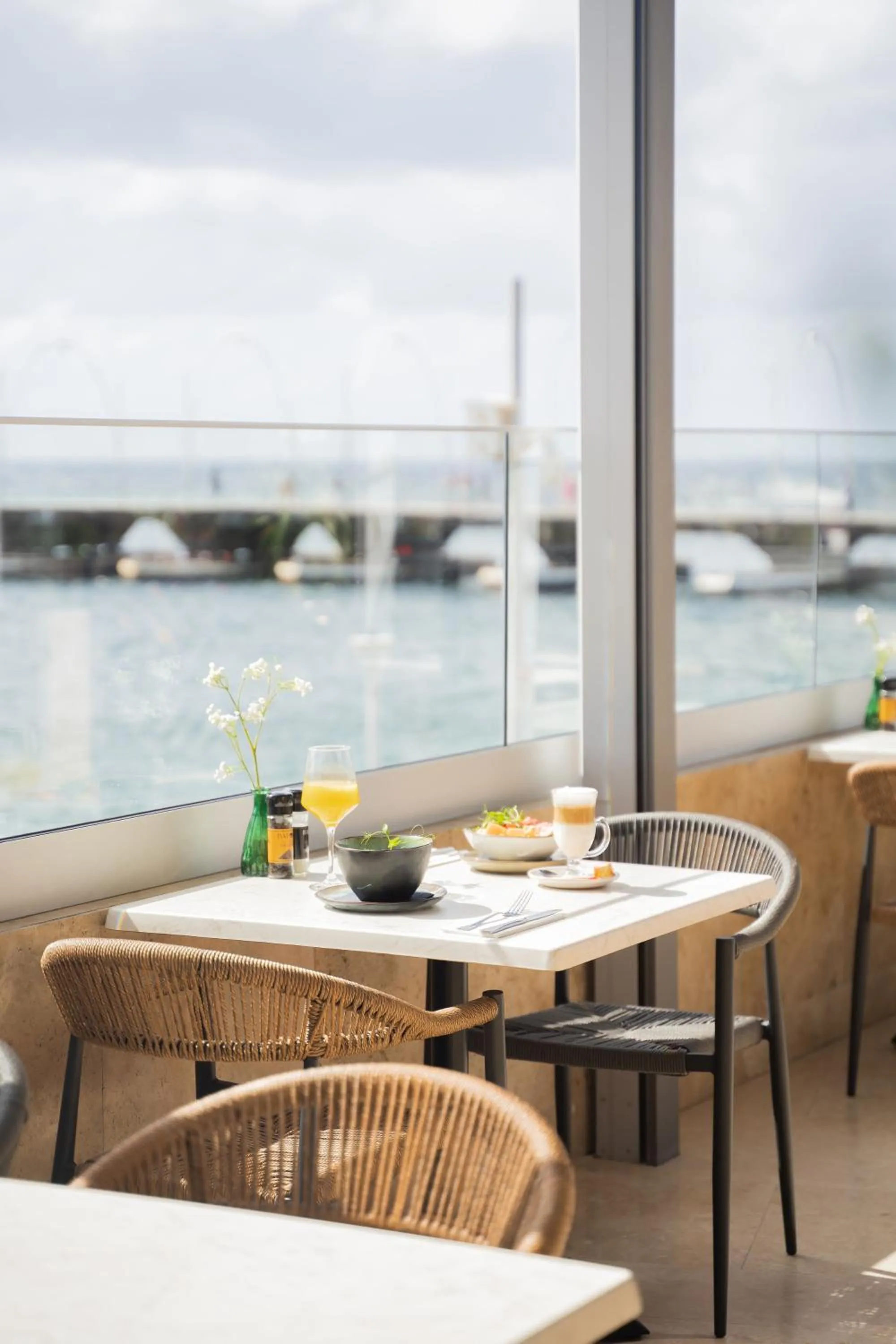 Restaurant/places to eat in Harbor Hotel & Casino Curacao