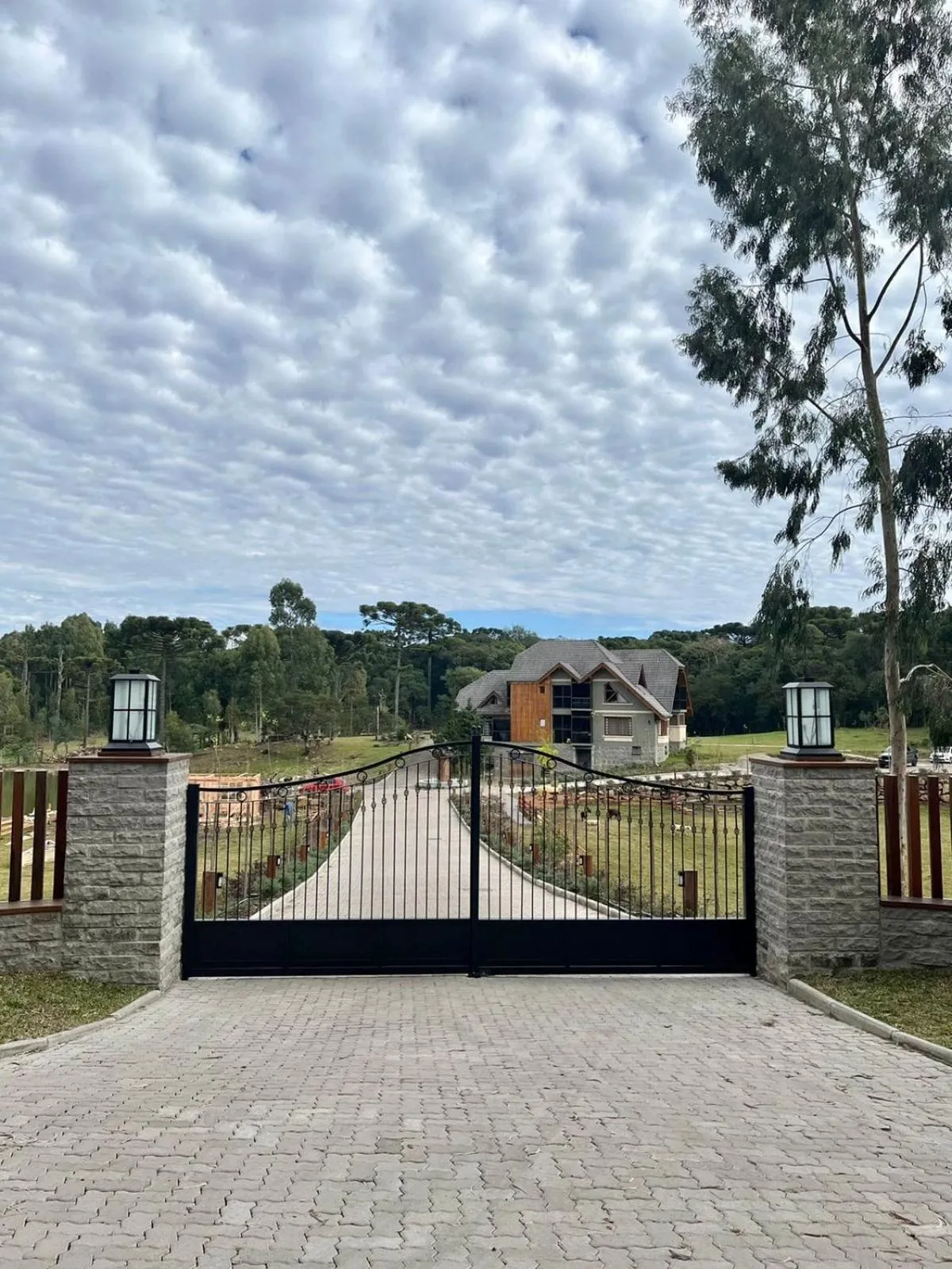 Property building in WoodStone Hotel Fazenda