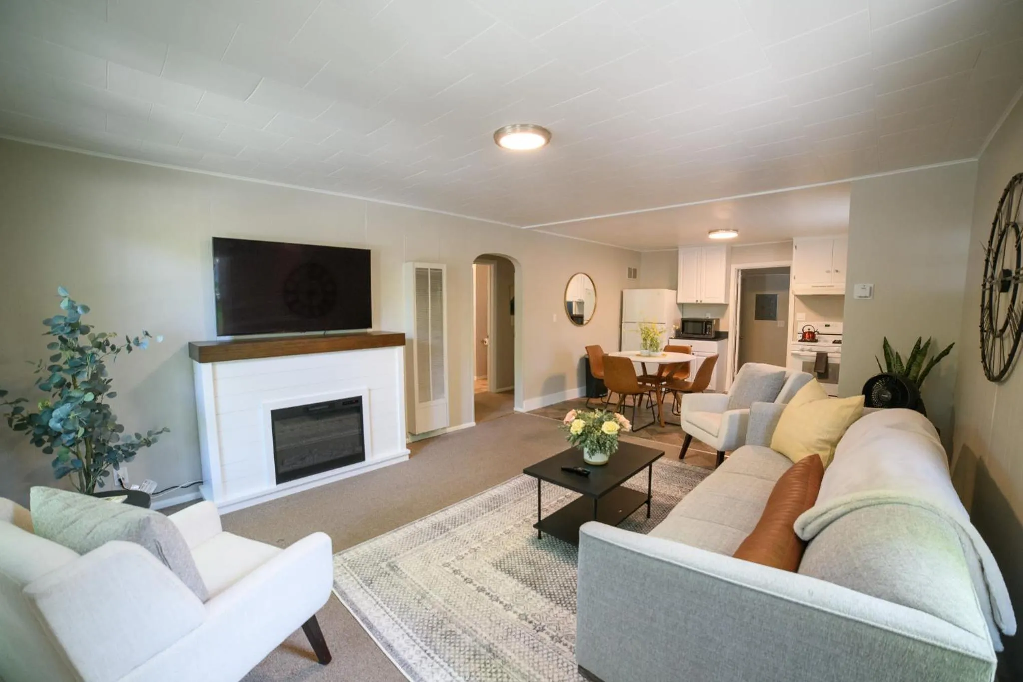 Living room in Adorable and Cozy Bungalow