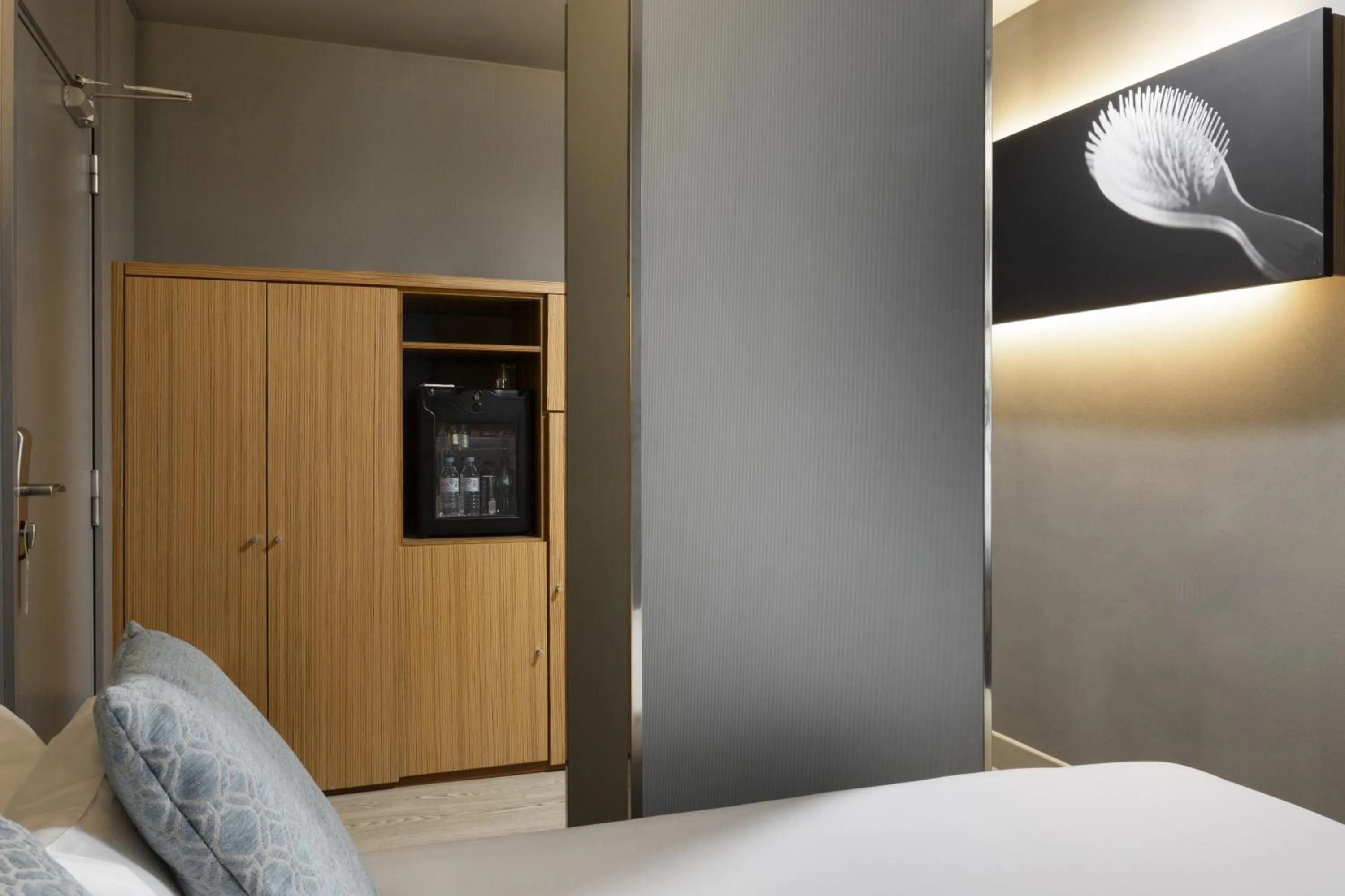 Bedroom, Bed in Petit Palace Alcalá